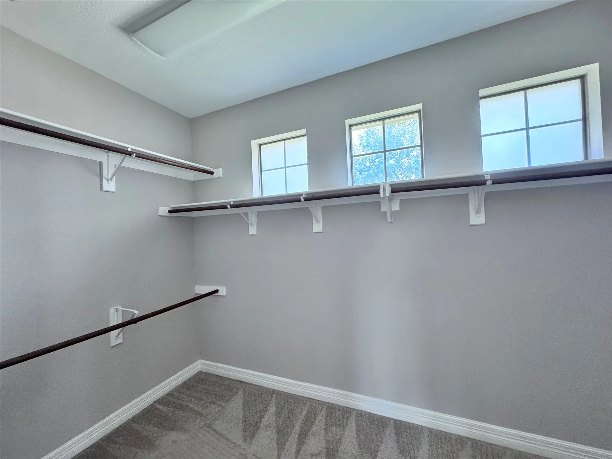 Single Family Residence For Rent in Collin County , 6504 Diamond Drive, Mc Kinney, Texas 75070, 4 Bedroom, 4 Bathroom, 2 Garage spaces, 3,505 Sqft, built in 2003, mls#21362820, Real Estate Agent in Mc Kinney, Homes For Rent in Collin county, Homes For Rent in Mc Kinney, Realtor in Mc Kinney Texas, Real Estate Brokerage Independent Realty Texas, Luminita Cordes Realtor