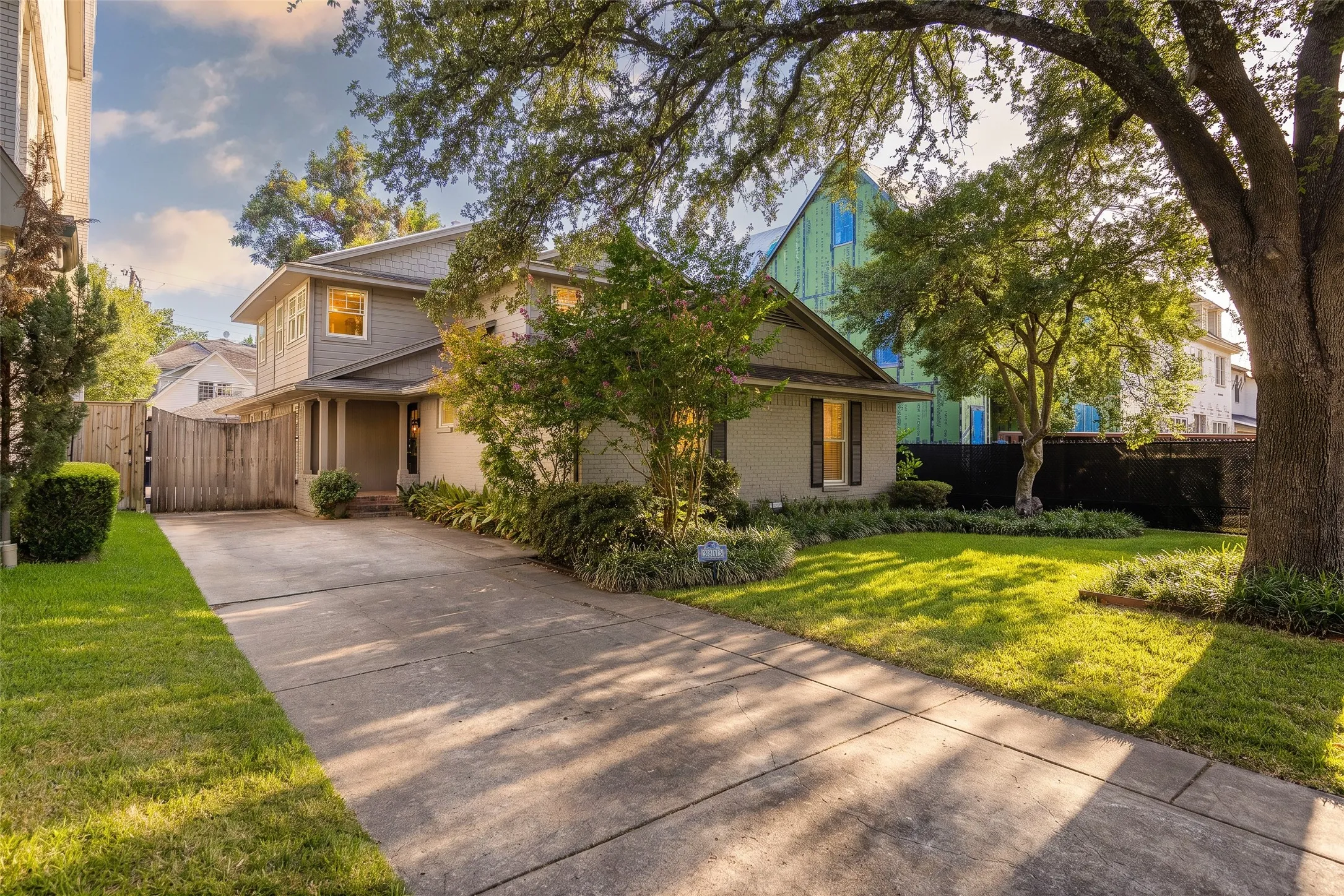 Single Family Residence For Rent in Dallas County , 3813 Purdue Avenue, University Park, Texas 75225, 4 Bedroom, 4 Bathroom, Garage spaces, 2,943 Sqft, built in 1950, mls#21362889, Real Estate Agent in University Park, Homes For Rent in Dallas county, Homes For Rent in University Park, Realtor in University Park Texas, Real Estate Brokerage Independent Realty Texas, Luminita Cordes Realtor