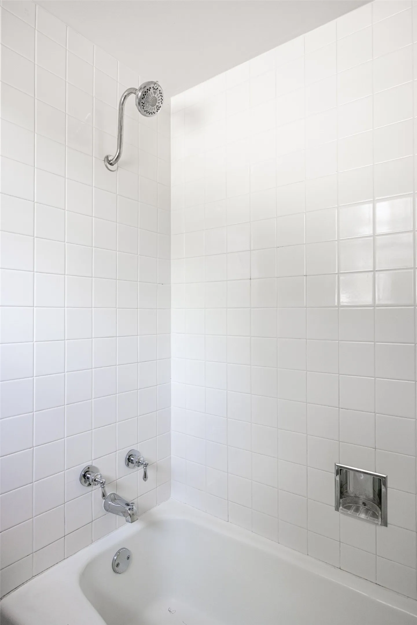 Single Family Residence For Rent in Dallas County , 3813 Purdue Avenue, University Park, Texas 75225, 4 Bedroom, 4 Bathroom, Garage spaces, 2,943 Sqft, built in 1950, mls#21362889, Real Estate Agent in University Park, Homes For Rent in Dallas county, Homes For Rent in University Park, Realtor in University Park Texas, Real Estate Brokerage Independent Realty Texas, Luminita Cordes Realtor