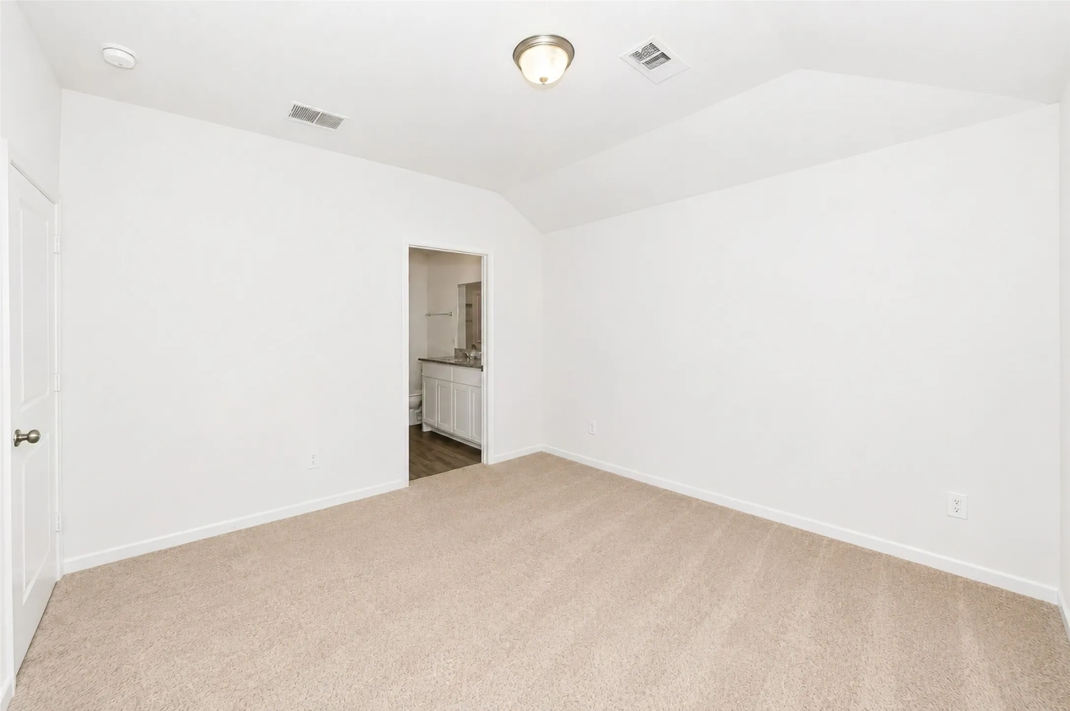 Single Family Residence For Rent in Parker County , 525 Jameson Street, Springtown, Texas 76082, 3 Bedroom, 2 Bathroom, 2 Garage spaces, 1,416 Sqft, built in 2023, mls#21362708, Real Estate Agent in Springtown, Homes For Rent in Parker county, Homes For Rent in Springtown, Realtor in Springtown Texas, Real Estate Brokerage Independent Realty Texas, Luminita Cordes Realtor