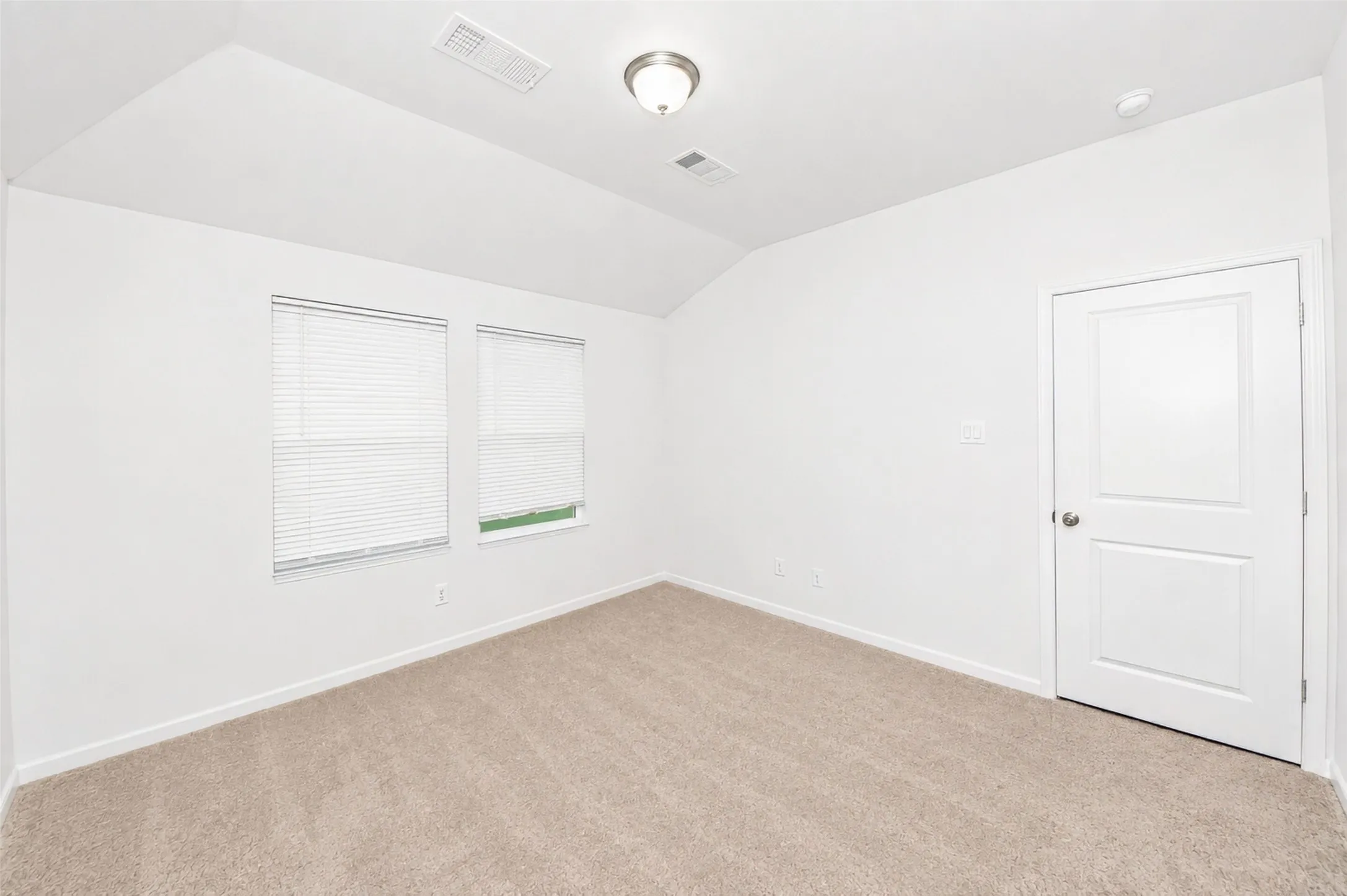 Single Family Residence For Rent in Parker County , 525 Jameson Street, Springtown, Texas 76082, 3 Bedroom, 2 Bathroom, 2 Garage spaces, 1,416 Sqft, built in 2023, mls#21362708, Real Estate Agent in Springtown, Homes For Rent in Parker county, Homes For Rent in Springtown, Realtor in Springtown Texas, Real Estate Brokerage Independent Realty Texas, Luminita Cordes Realtor