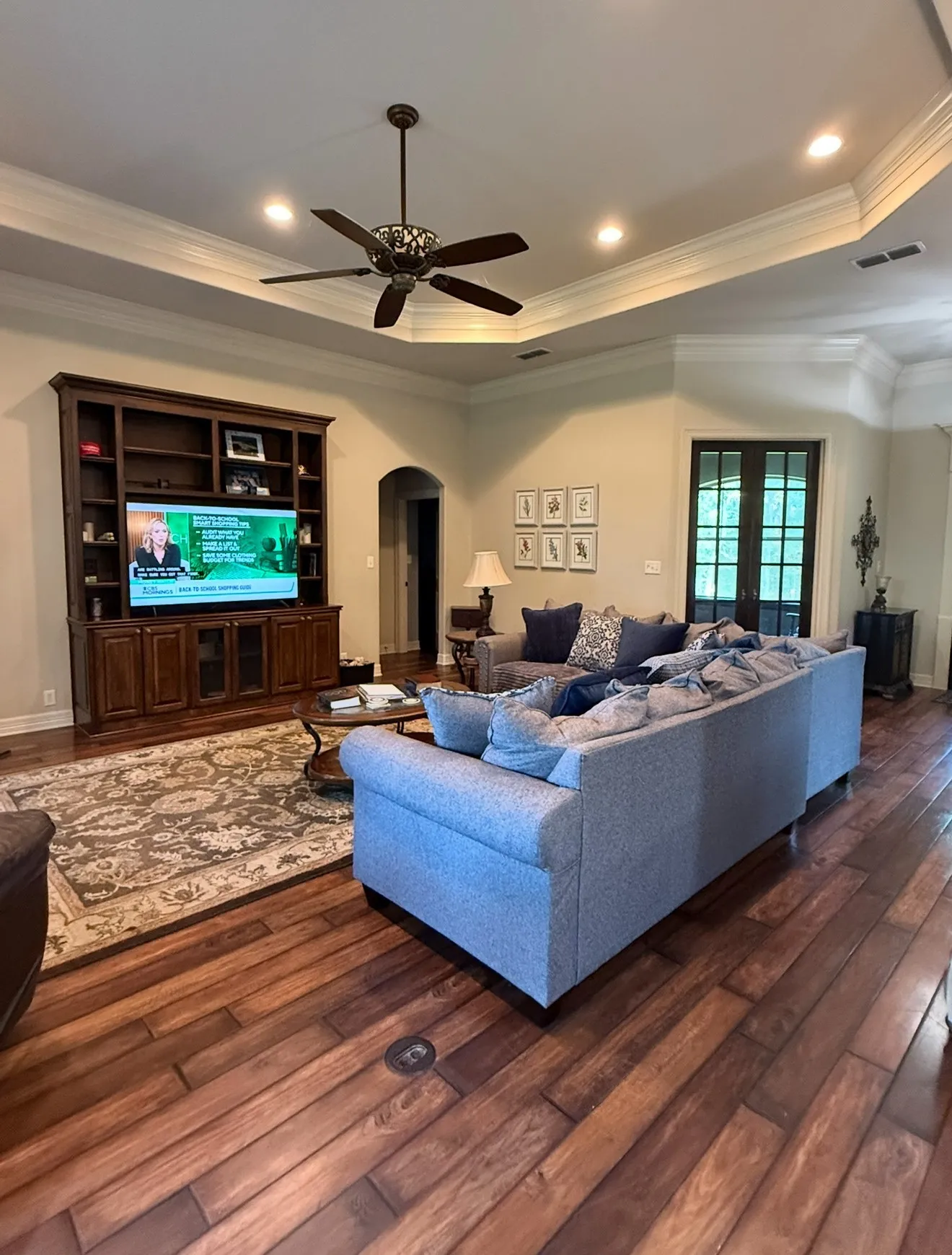Single Family Residence For Sale in Harrison County , 2371 Country Club Road W, Longview, Texas 75602, 3 Bedroom, 2 Bathroom, 1 Garage spaces, 2,700 Sqft, built in 2013, mls#21362656, Real Estate Agent in Longview, Homes For Sale in Harrison county, Homes For Sale in Longview, Realtor in Longview Texas, Real Estate Brokerage Independent Realty Texas, Luminita Cordes Realtor