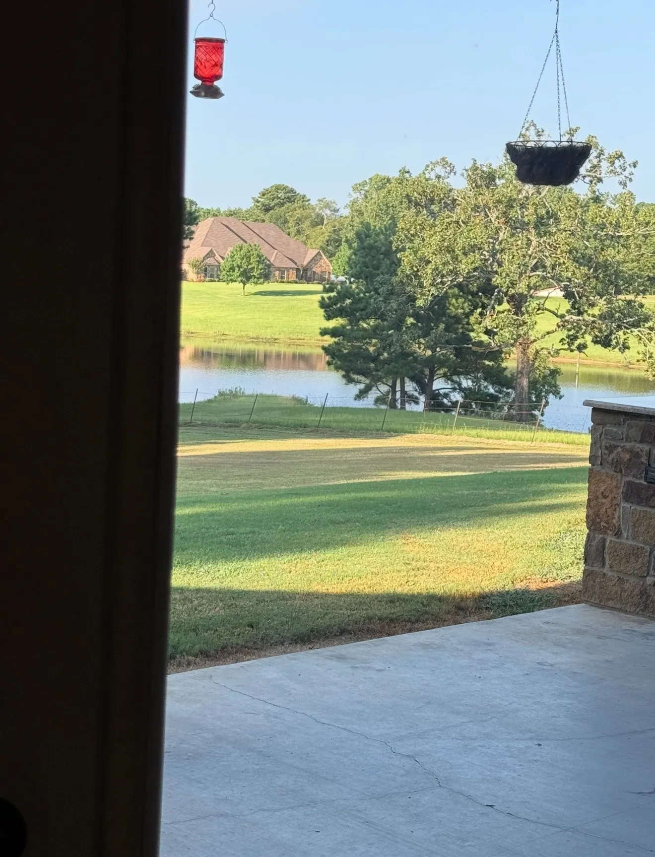 Single Family Residence For Sale in Harrison County , 2371 Country Club Road W, Longview, Texas 75602, 3 Bedroom, 2 Bathroom, 1 Garage spaces, 2,700 Sqft, built in 2013, mls#21362656, Real Estate Agent in Longview, Homes For Sale in Harrison county, Homes For Sale in Longview, Realtor in Longview Texas, Real Estate Brokerage Independent Realty Texas, Luminita Cordes Realtor