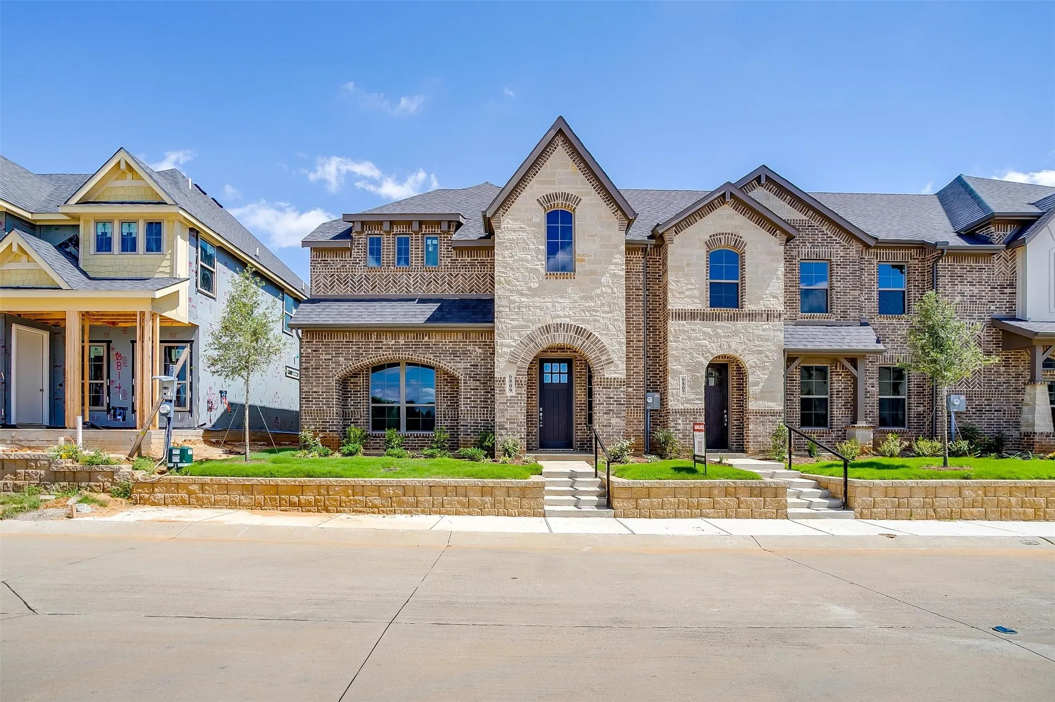 Townhouse For Sale in Tarrant County , 6912 Houndstooth Place, Arlington, Texas 76001, 3 Bedroom, 3 Bathroom, 2 Garage spaces, 1,756 Sqft, built in 2025, mls#21362944, Real Estate Agent in Arlington, Homes For Sale in Tarrant county, Homes For Sale in Arlington, Realtor in Arlington Texas, Real Estate Brokerage Independent Realty Texas, Luminita Cordes Realtor
