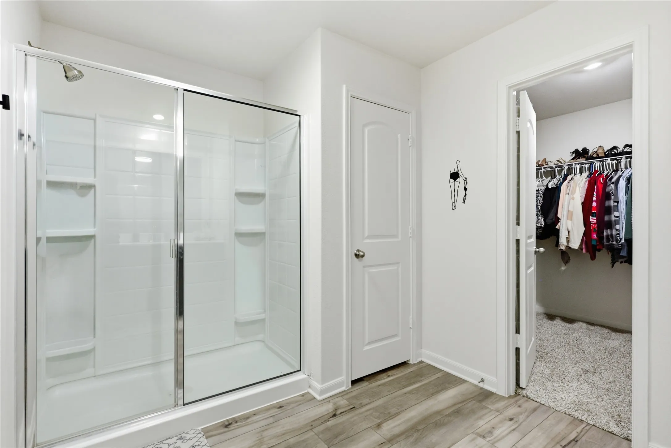 Single Family Residence For Sale in Tarrant County , 916 American Flyer Boulevard, Fort Worth, Texas 76108, 3 Bedroom, 2 Bathroom, 2 Garage spaces, 1,316 Sqft, built in 2022, Price $310,000, mls#21362621, Real Estate Agent in Fort Worth, Homes For Sale in Tarrant county, Homes For Sale in Fort Worth, Realtor in Fort Worth Texas, Real Estate Brokerage Independent Realty Texas, Luminita Cordes Realtor