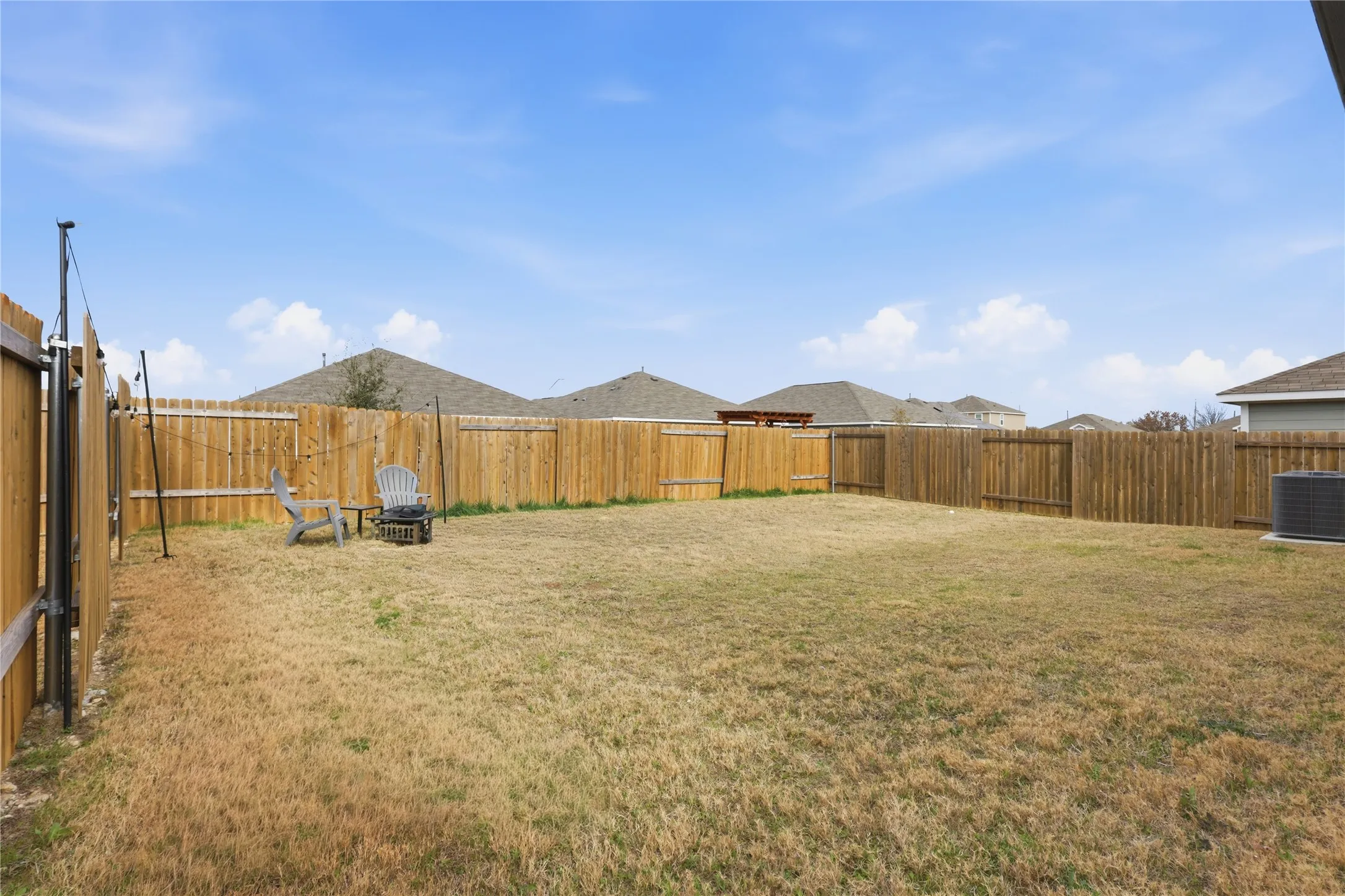 Single Family Residence For Sale in Tarrant County , 916 American Flyer Boulevard, Fort Worth, Texas 76108, 3 Bedroom, 2 Bathroom, 2 Garage spaces, 1,316 Sqft, built in 2022, Price $310,000, mls#21362621, Real Estate Agent in Fort Worth, Homes For Sale in Tarrant county, Homes For Sale in Fort Worth, Realtor in Fort Worth Texas, Real Estate Brokerage Independent Realty Texas, Luminita Cordes Realtor