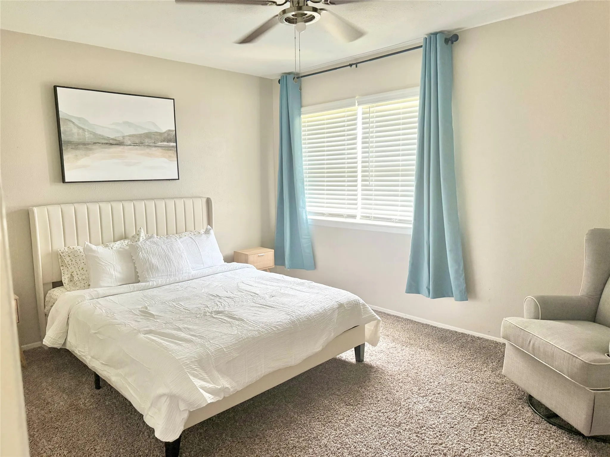 Townhouse For Rent in Grayson County , 1905 W Morton Street 19, Denison, Texas 75020, 2 Bedroom, 2 Bathroom, Garage spaces, 1,008 Sqft, built in 1962, Price $1,250, mls#21362956, Real Estate Agent in Denison, Homes For Rent in Grayson county, Homes For Rent in Denison, Realtor in Denison Texas, Real Estate Brokerage Independent Realty Texas, Luminita Cordes Realtor