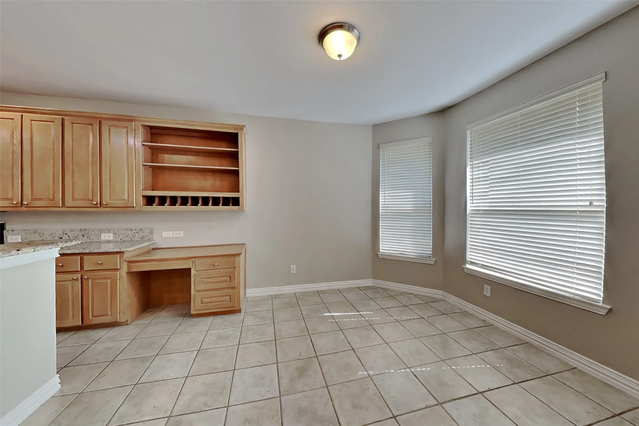Single Family Residence For Rent in Rockwall County , 1285 Shores Boulevard, Rockwall, Texas 75087, 4 Bedroom, 3 Bathroom, 2 Garage spaces, 2,888 Sqft, built in 1997, mls#21362725, Real Estate Agent in Rockwall, Homes For Rent in Rockwall county, Homes For Rent in Rockwall, Realtor in Rockwall Texas, Real Estate Brokerage Independent Realty Texas, Luminita Cordes Realtor
