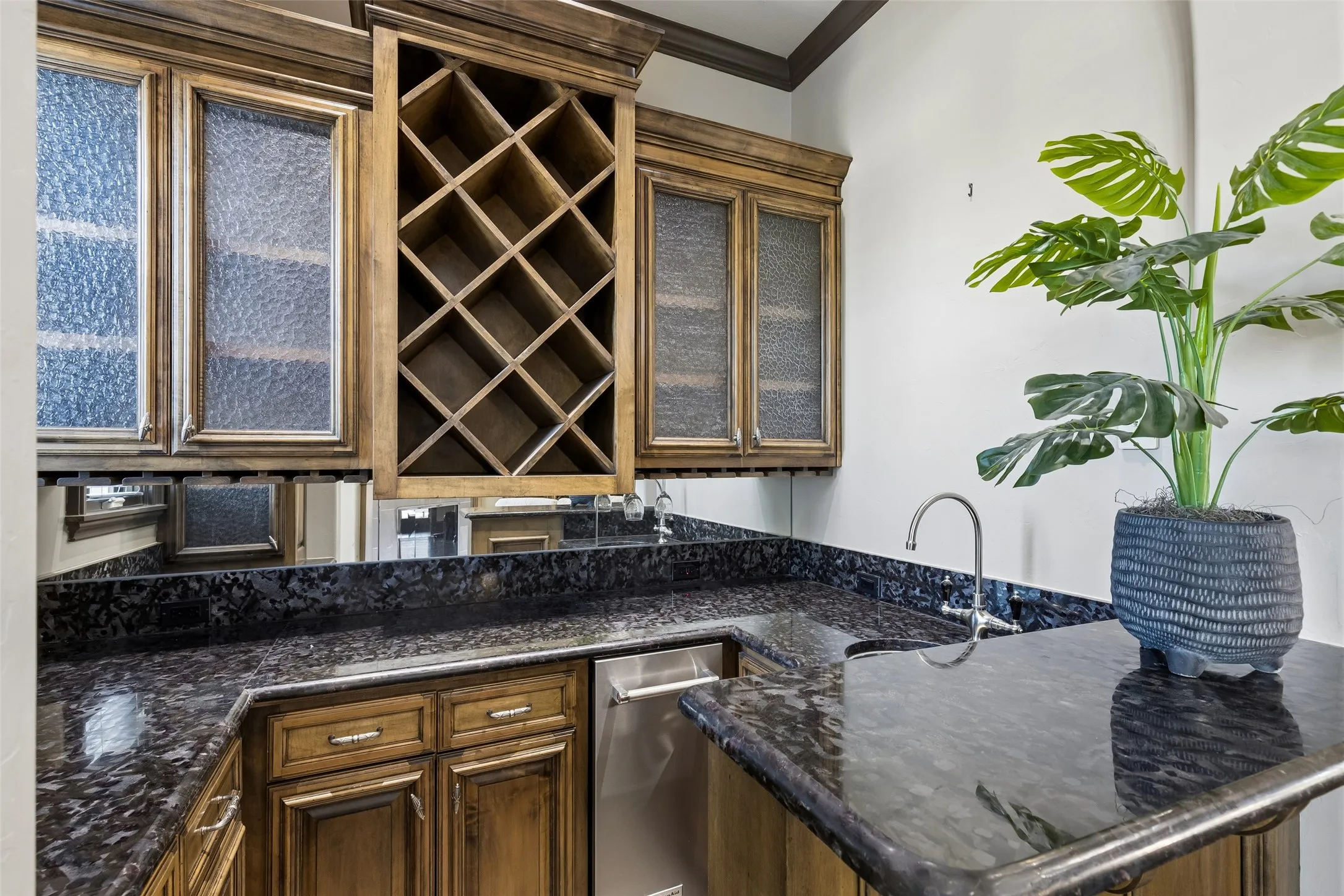 Wet bar by family room