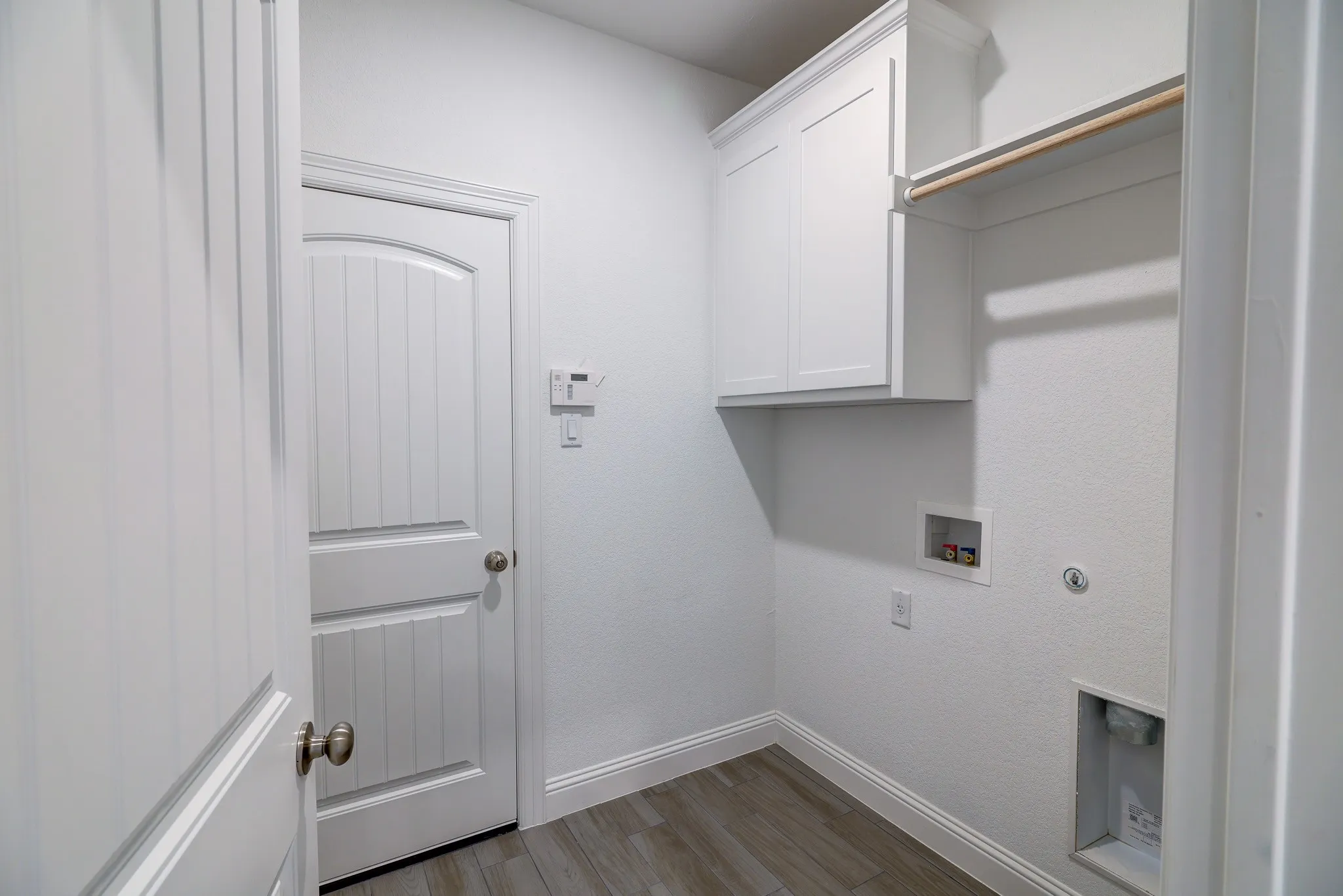 Single Family Residence For Sale in Tarrant County , 10171 blue jay Lane, Benbrook, Texas 76126, 4 Bedroom, 3 Bathroom, 2 Garage spaces, 2,367 Sqft, built in 2025, mls#21362978, Real Estate Agent in Benbrook, Homes For Sale in Tarrant county, Homes For Sale in Benbrook, Realtor in Benbrook Texas, Real Estate Brokerage Independent Realty Texas, Luminita Cordes Realtor