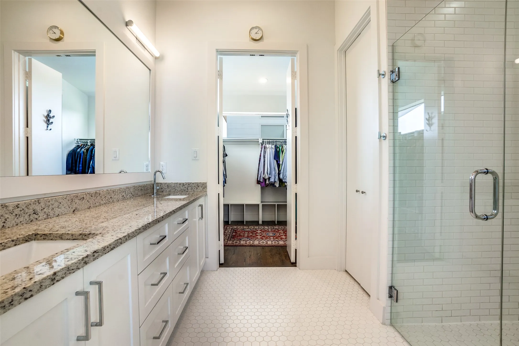 Condominium For Rent in Dallas County , 5912 Lindell Avenue 105, Dallas, Texas 75206, 2 Bedroom, 3 Bathroom, 2 Garage spaces, 1,659 Sqft, built in 2017, mls#21362754, Real Estate Agent in Dallas, Homes For Rent in Dallas county, Homes For Rent in Dallas, Realtor in Dallas Texas, Real Estate Brokerage Independent Realty Texas, Luminita Cordes Realtor