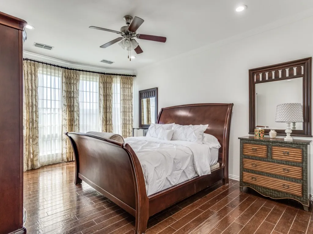 Single Family Residence For Rent in Dallas County , 7110 Waterbury Drive, Rowlett, Texas 75089, 4 Bedroom, 4 Bathroom, 2 Garage spaces, 3,814 Sqft, built in 2008, mls#21362931, Real Estate Agent in Rowlett, Homes For Rent in Dallas county, Homes For Rent in Rowlett, Realtor in Rowlett Texas, Real Estate Brokerage Independent Realty Texas, Luminita Cordes Realtor