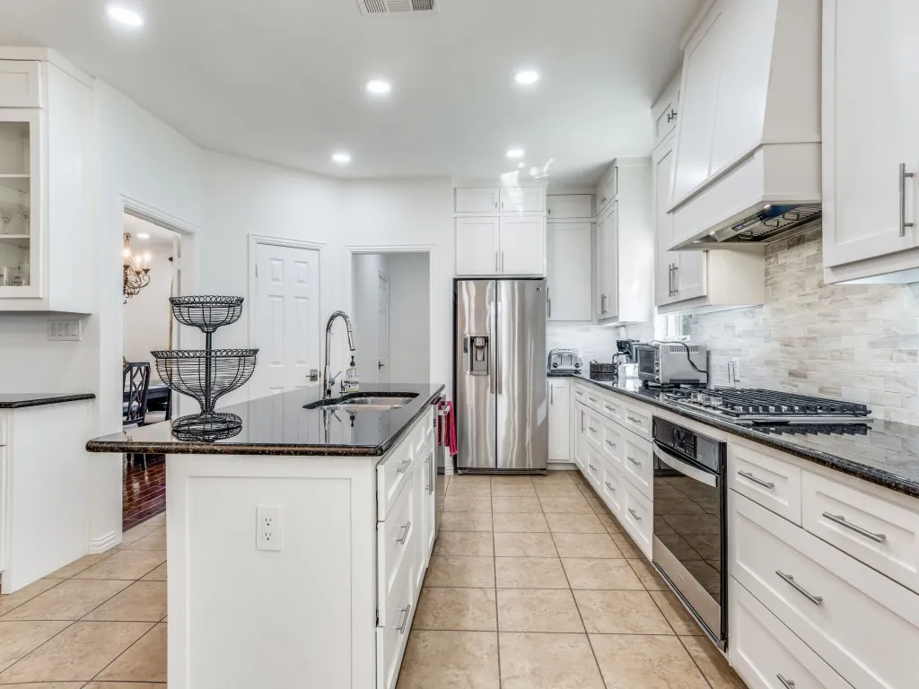 Single Family Residence For Rent in Dallas County , 7110 Waterbury Drive, Rowlett, Texas 75089, 4 Bedroom, 4 Bathroom, 2 Garage spaces, 3,814 Sqft, built in 2008, mls#21362931, Real Estate Agent in Rowlett, Homes For Rent in Dallas county, Homes For Rent in Rowlett, Realtor in Rowlett Texas, Real Estate Brokerage Independent Realty Texas, Luminita Cordes Realtor