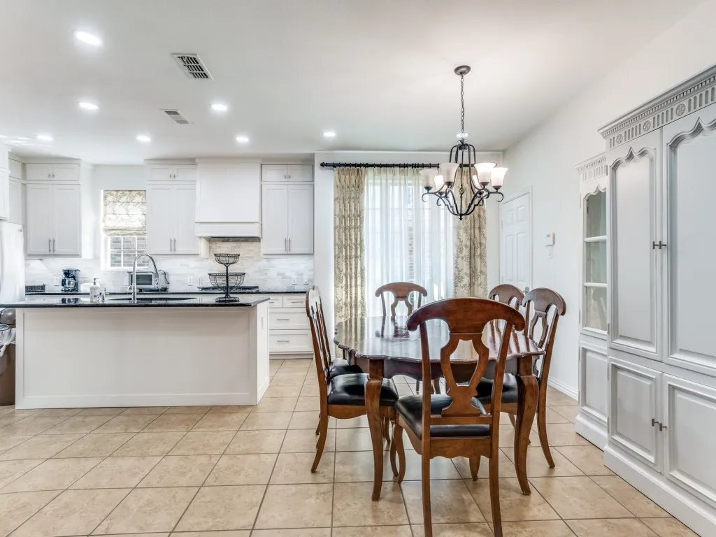 Single Family Residence For Rent in Dallas County , 7110 Waterbury Drive, Rowlett, Texas 75089, 4 Bedroom, 4 Bathroom, 2 Garage spaces, 3,814 Sqft, built in 2008, mls#21362931, Real Estate Agent in Rowlett, Homes For Rent in Dallas county, Homes For Rent in Rowlett, Realtor in Rowlett Texas, Real Estate Brokerage Independent Realty Texas, Luminita Cordes Realtor