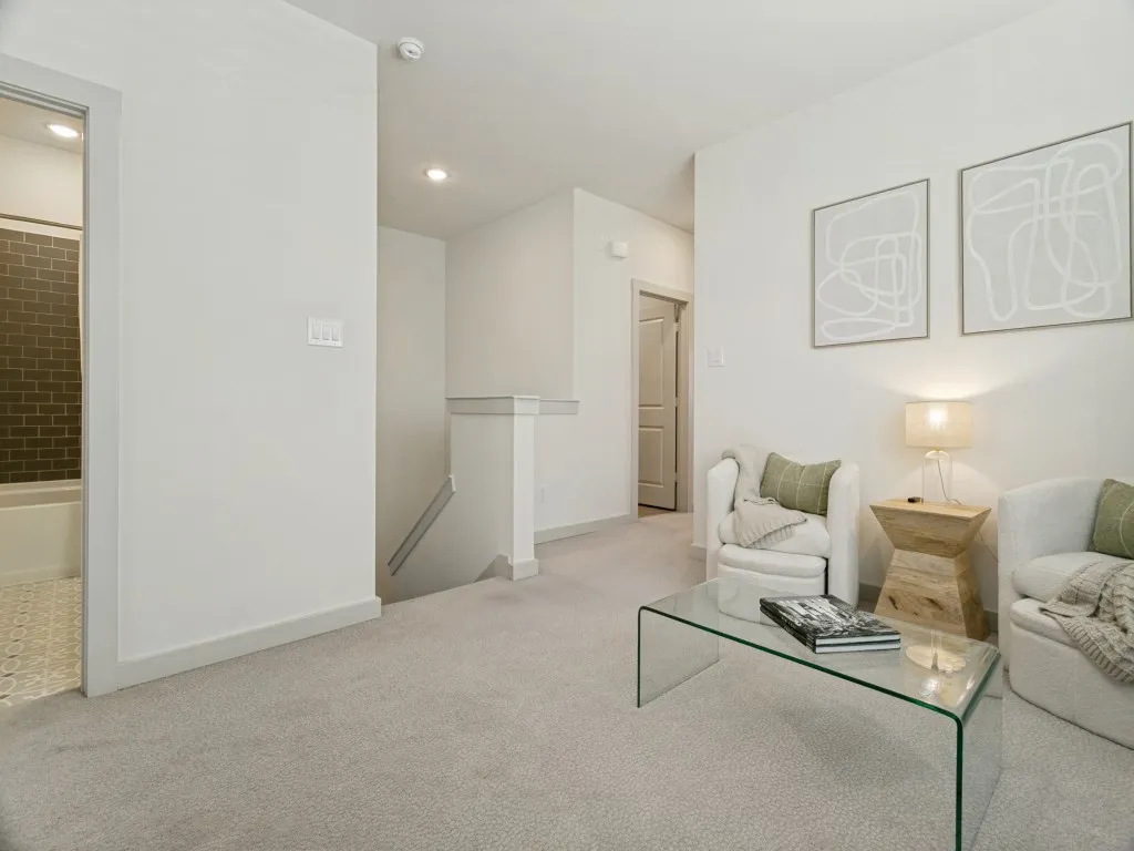 Townhouse For Sale in Tarrant County , 237 Mcconathy Way, Flower Mound, Texas 75028, 3 Bedroom, 3 Bathroom, 2 Garage spaces, 2,143 Sqft, built in 2022, mls#21361120, Real Estate Agent in Flower Mound, Homes For Sale in Tarrant county, Homes For Sale in Flower Mound, Realtor in Flower Mound Texas, Real Estate Brokerage Independent Realty Texas, Luminita Cordes Realtor