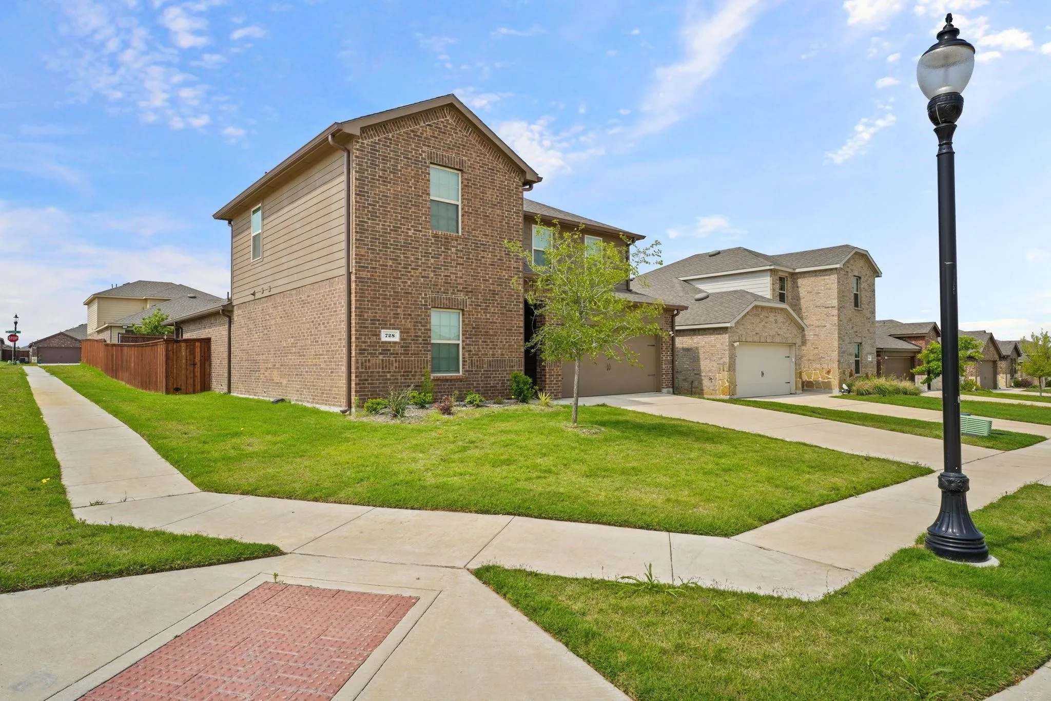 Single Family Residence For Rent in Denton County , 728 Fueller Drive, Aubrey, Texas 76227, 4 Bedroom, 3 Bathroom, 2 Garage spaces, 2,518 Sqft, built in 2021, mls#21362961, Real Estate Agent in Aubrey, Homes For Rent in Denton county, Homes For Rent in Aubrey, Realtor in Aubrey Texas, Real Estate Brokerage Independent Realty Texas, Luminita Cordes Realtor