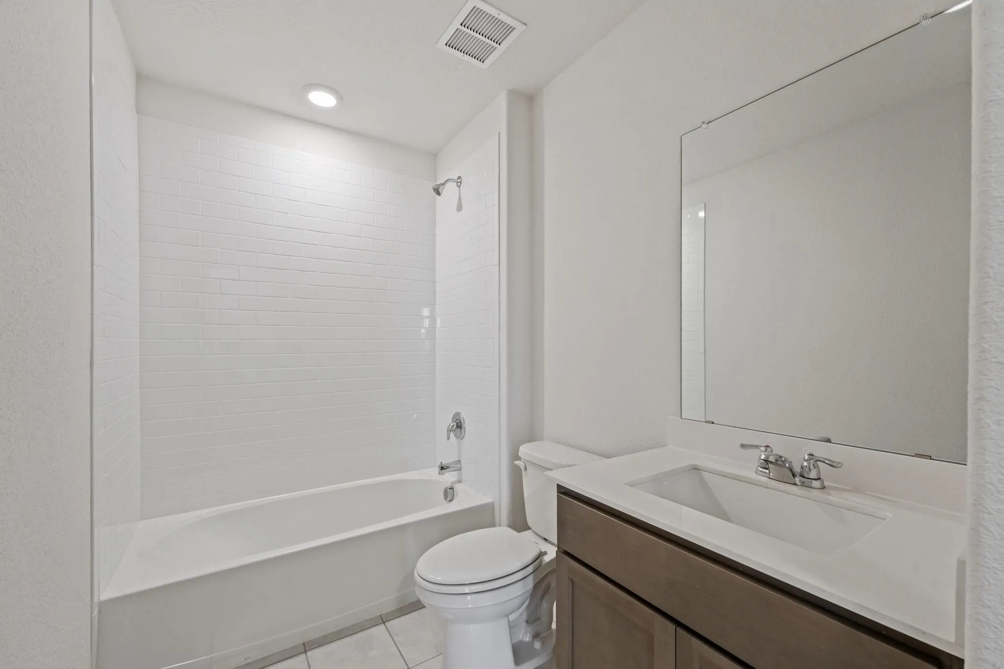 Single Family Residence For Rent in Denton County , 728 Fueller Drive, Aubrey, Texas 76227, 4 Bedroom, 3 Bathroom, 2 Garage spaces, 2,518 Sqft, built in 2021, mls#21362961, Real Estate Agent in Aubrey, Homes For Rent in Denton county, Homes For Rent in Aubrey, Realtor in Aubrey Texas, Real Estate Brokerage Independent Realty Texas, Luminita Cordes Realtor