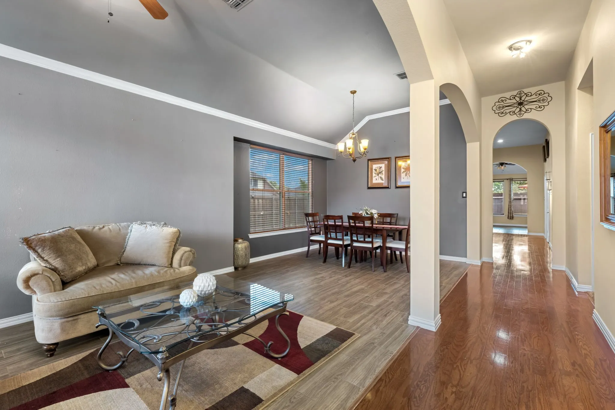 Single Family Residence For Rent in Collin County , 2600 Oakland Hills Drive, Plano, Texas 75025, 4 Bedroom, 2 Bathroom, 3 Garage spaces, 2,268 Sqft, built in 2000, mls#21362934, Real Estate Agent in Plano, Homes For Rent in Collin county, Homes For Rent in Plano, Realtor in Plano Texas, Real Estate Brokerage Independent Realty Texas, Luminita Cordes Realtor