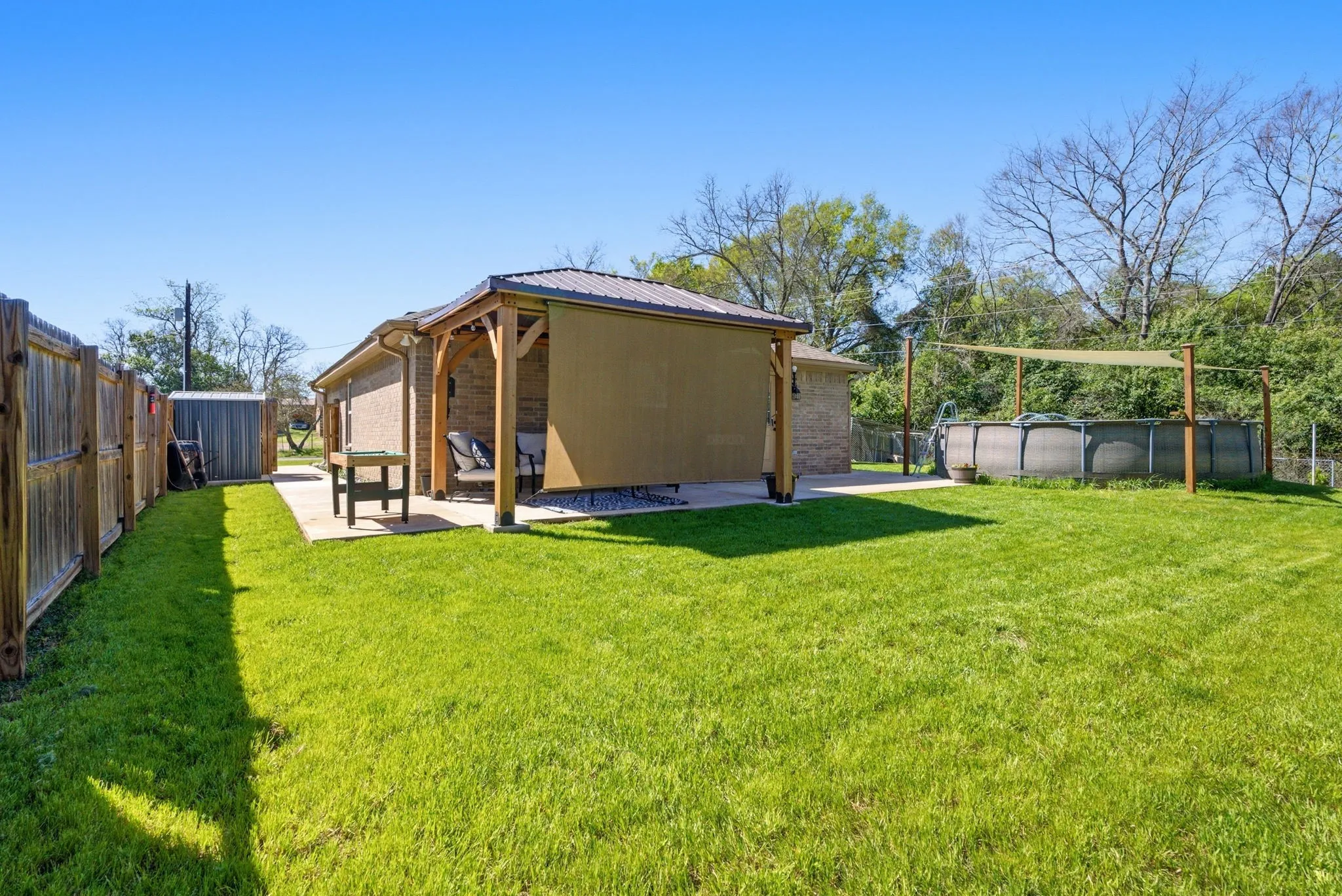 Single Family Residence For Sale in Smith County , 213 Freeman Street, Lindale, Texas 75771, 3 Bedroom, 2 Bathroom, 1 Garage spaces, 1,303 Sqft, built in 2020, mls#21362977, Real Estate Agent in Lindale, Homes For Sale in Smith county, Homes For Sale in Lindale, Realtor in Lindale Texas, Real Estate Brokerage Independent Realty Texas, Luminita Cordes Realtor