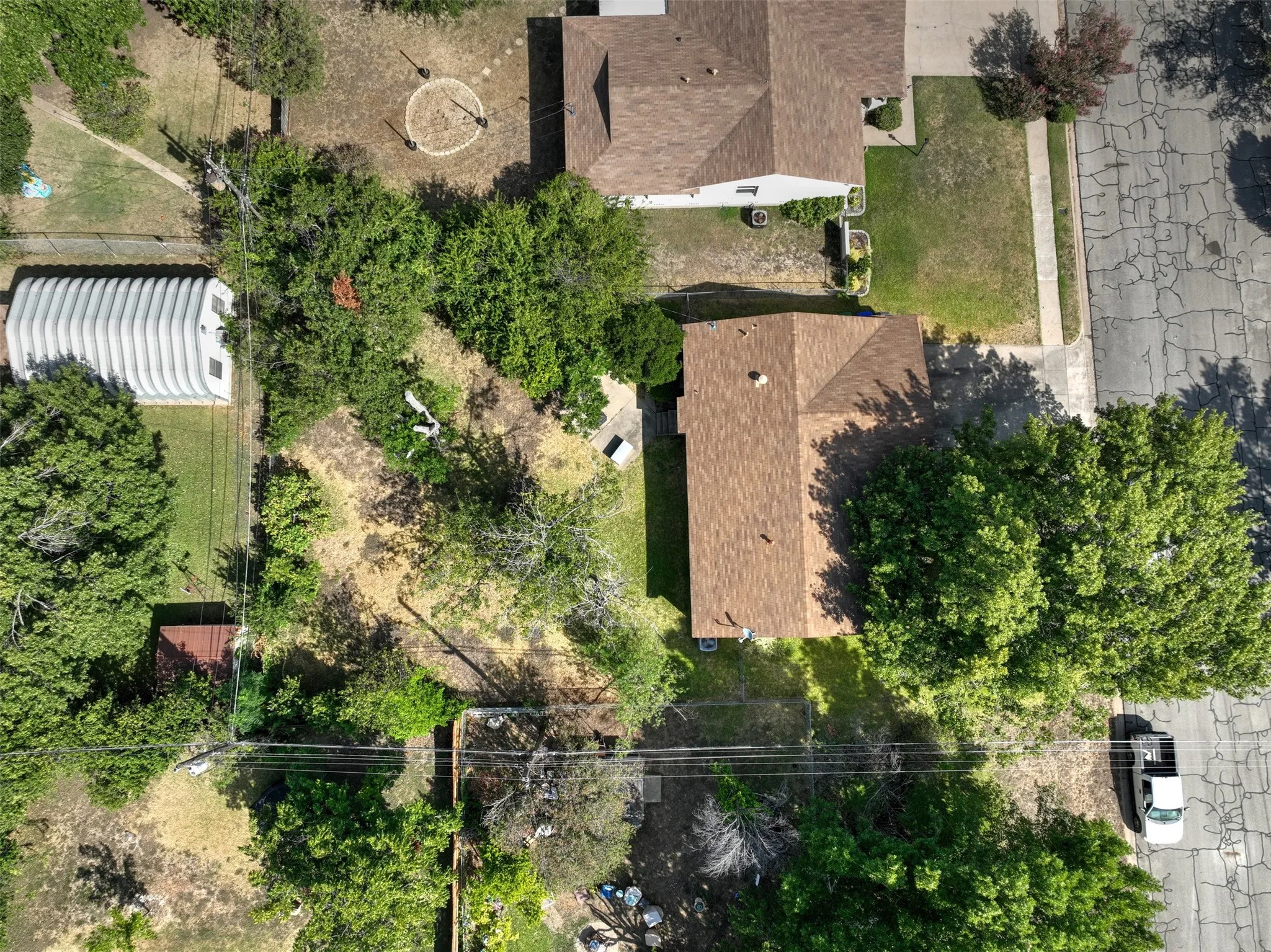 Single Family Residence For Sale in Mc Lennan County , 2012 Mountainview Drive, Waco, Texas 76710, 2 Bedroom, 2 Bathroom, 1 Garage spaces, 1,223 Sqft, built in 1958, mls#21363004, Real Estate Agent in Waco, Homes For Sale in Mc Lennan county, Homes For Sale in Waco, Realtor in Waco Texas, Real Estate Brokerage Independent Realty Texas, Luminita Cordes Realtor