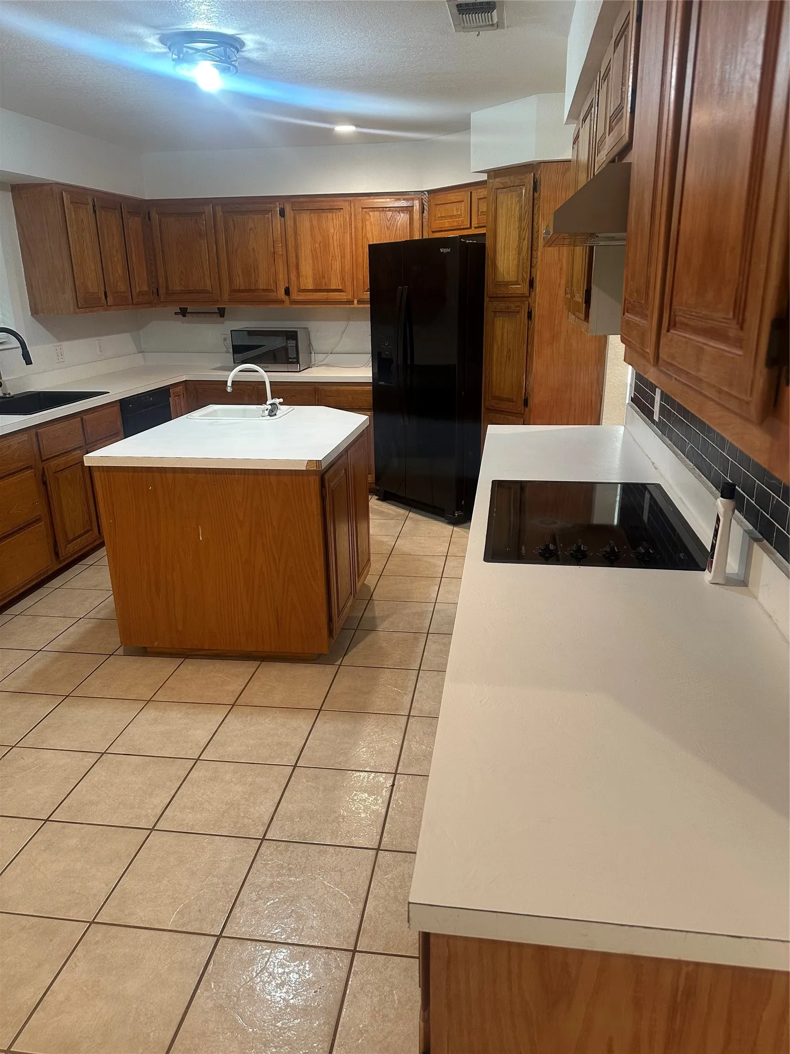 Single Family Residence For Sale in Brown County , 5251 FM 2126, Brownwood, Texas 76801, 3 Bedroom, 2 Bathroom, 2 Garage spaces, 2,060 Sqft, built in 1992, mls#21356310, Real Estate Agent in Brownwood, Homes For Sale in Brown county, Homes For Sale in Brownwood, Realtor in Brownwood Texas, Real Estate Brokerage Independent Realty Texas, Luminita Cordes Realtor