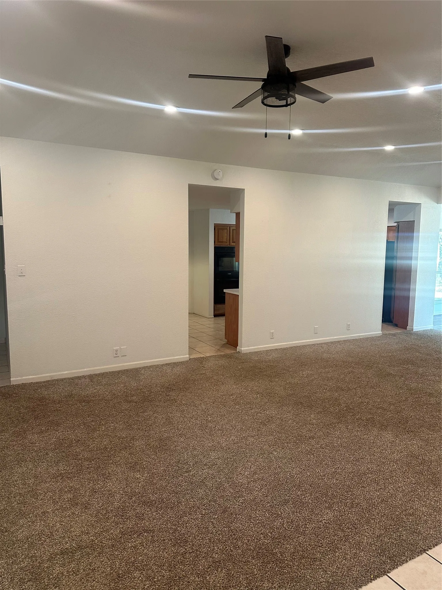 Single Family Residence For Sale in Brown County , 5251 FM 2126, Brownwood, Texas 76801, 3 Bedroom, 2 Bathroom, 2 Garage spaces, 2,060 Sqft, built in 1992, mls#21356310, Real Estate Agent in Brownwood, Homes For Sale in Brown county, Homes For Sale in Brownwood, Realtor in Brownwood Texas, Real Estate Brokerage Independent Realty Texas, Luminita Cordes Realtor