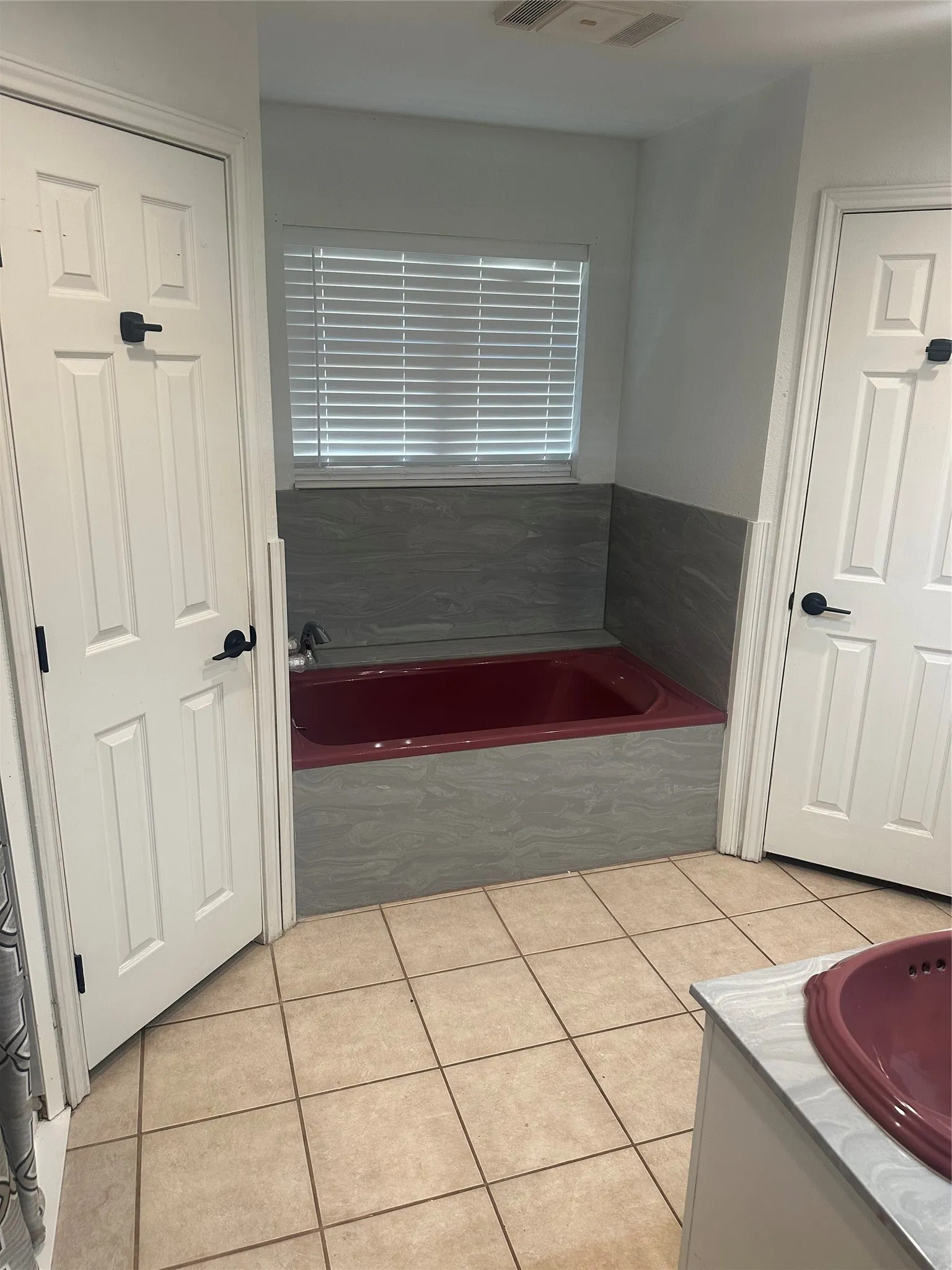 Single Family Residence For Sale in Brown County , 5251 FM 2126, Brownwood, Texas 76801, 3 Bedroom, 2 Bathroom, 2 Garage spaces, 2,060 Sqft, built in 1992, mls#21356310, Real Estate Agent in Brownwood, Homes For Sale in Brown county, Homes For Sale in Brownwood, Realtor in Brownwood Texas, Real Estate Brokerage Independent Realty Texas, Luminita Cordes Realtor