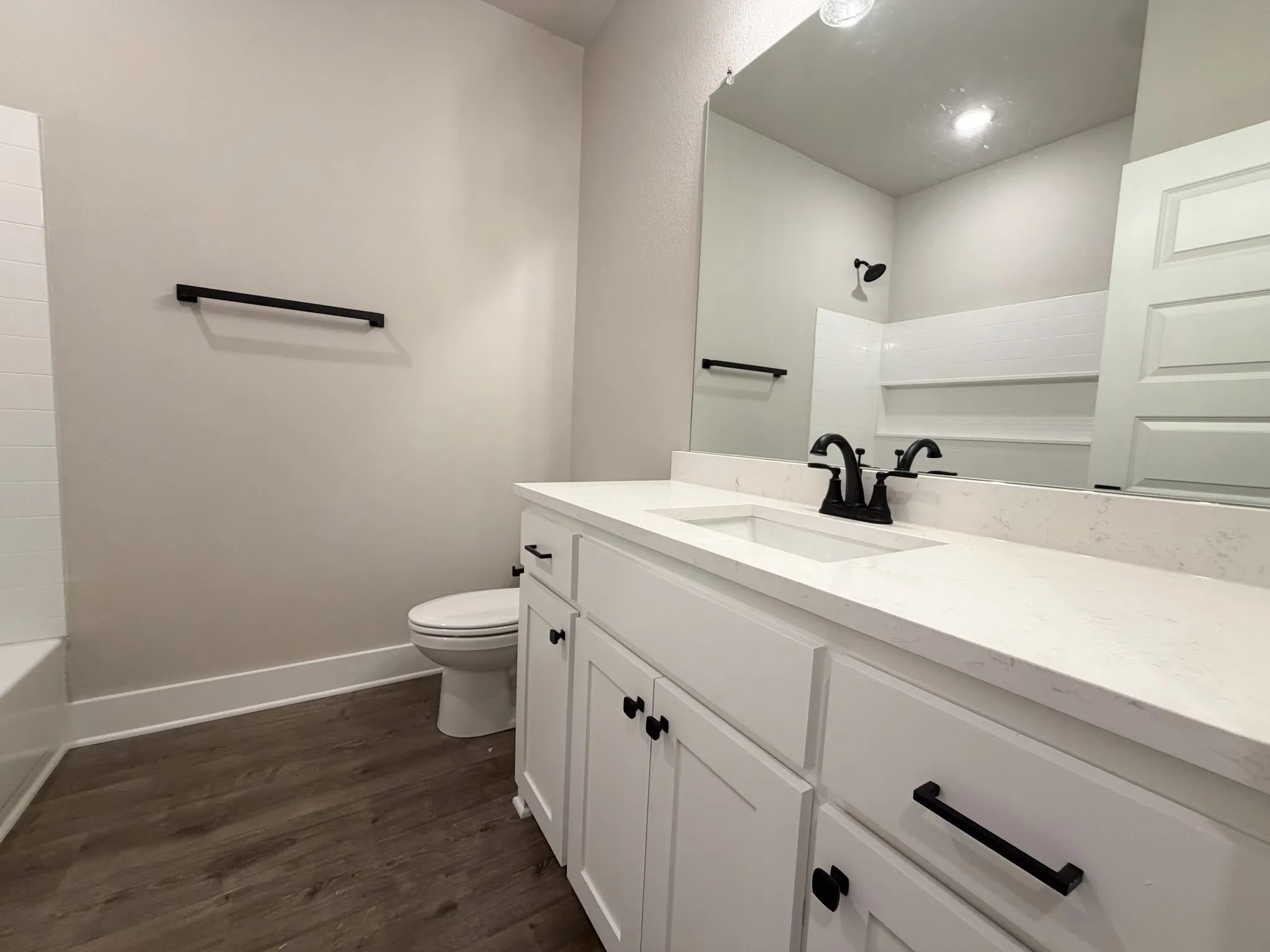 Townhouse For Rent in Johnson County , 920 Cooksey Court B, Grandview, Texas 76050, 3 Bedroom, 3 Bathroom, 2 Garage spaces, 1,584 Sqft, built in 2024, mls#21362849, Real Estate Agent in Grandview, Homes For Rent in Johnson county, Homes For Rent in Grandview, Realtor in Grandview Texas, Real Estate Brokerage Independent Realty Texas, Luminita Cordes Realtor