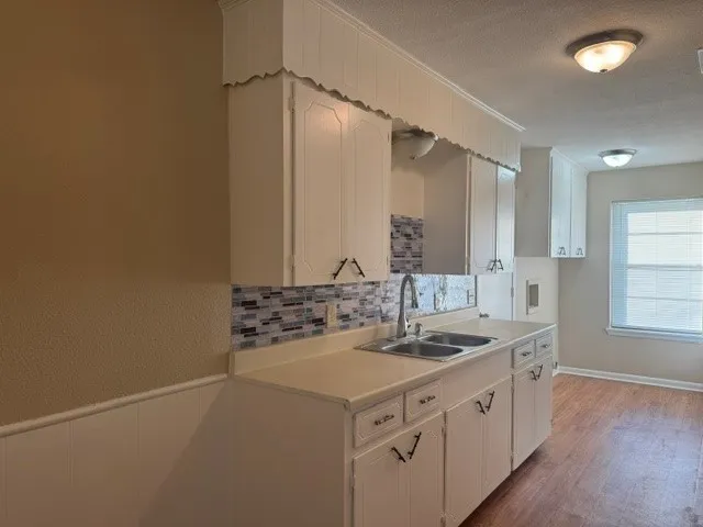 Single Family Residence For Rent in Kaufman County , 111 Freeman Street, Terrell, Texas 75160, 4 Bedroom, 2 Bathroom, Garage spaces, 1,052 Sqft, built in 1971, mls#21362793, Real Estate Agent in Terrell, Homes For Rent in Kaufman county, Homes For Rent in Terrell, Realtor in Terrell Texas, Real Estate Brokerage Independent Realty Texas, Luminita Cordes Realtor