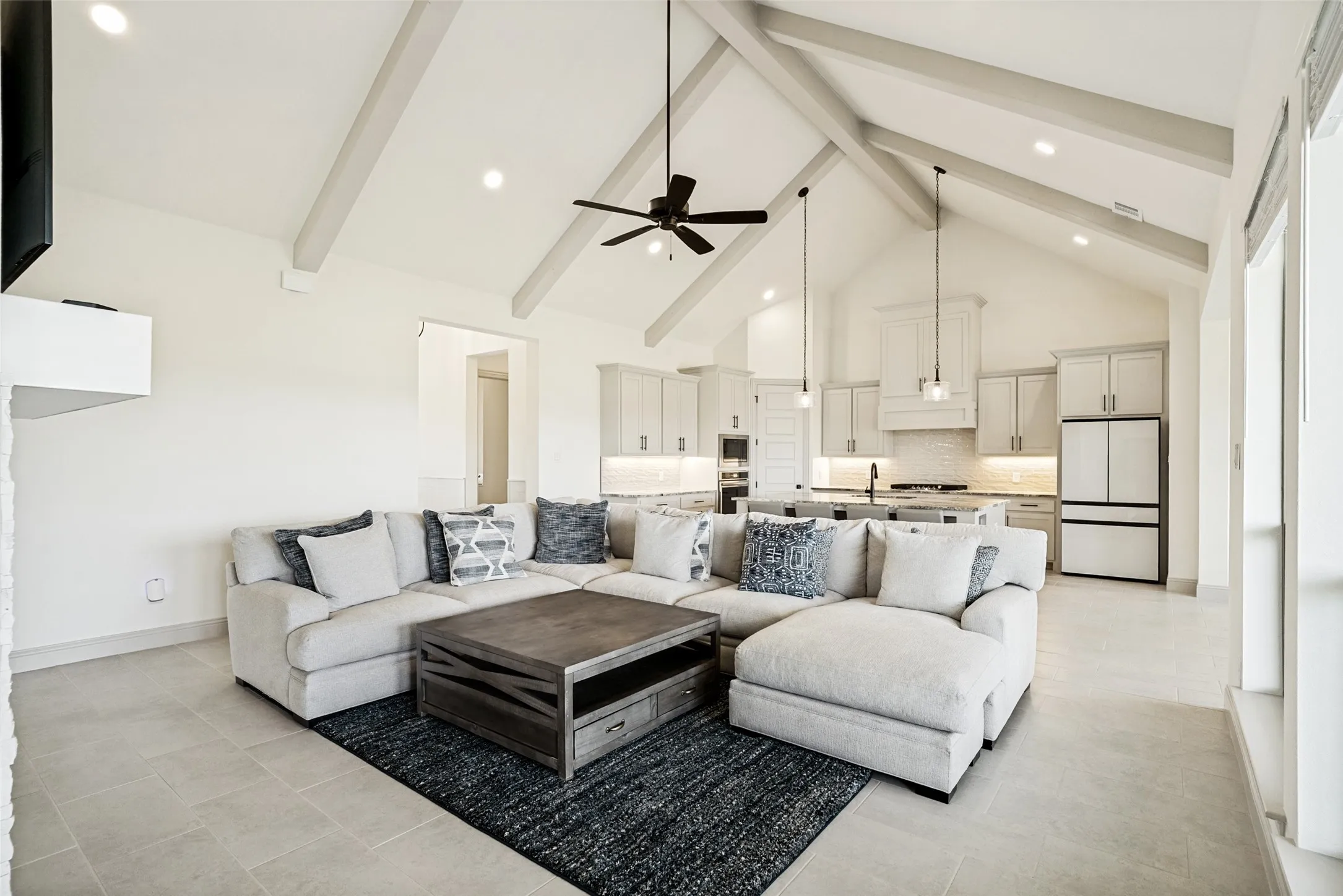 Single Family Residence For Rent in Parker County , 9459 Zion Hill Road, Poolville, Texas 76487, 3 Bedroom, 3 Bathroom, 3 Garage spaces, 2,921 Sqft, built in 2024, mls#21361842, Real Estate Agent in Poolville, Homes For Rent in Parker county, Homes For Rent in Poolville, Realtor in Poolville Texas, Real Estate Brokerage Independent Realty Texas, Luminita Cordes Realtor
