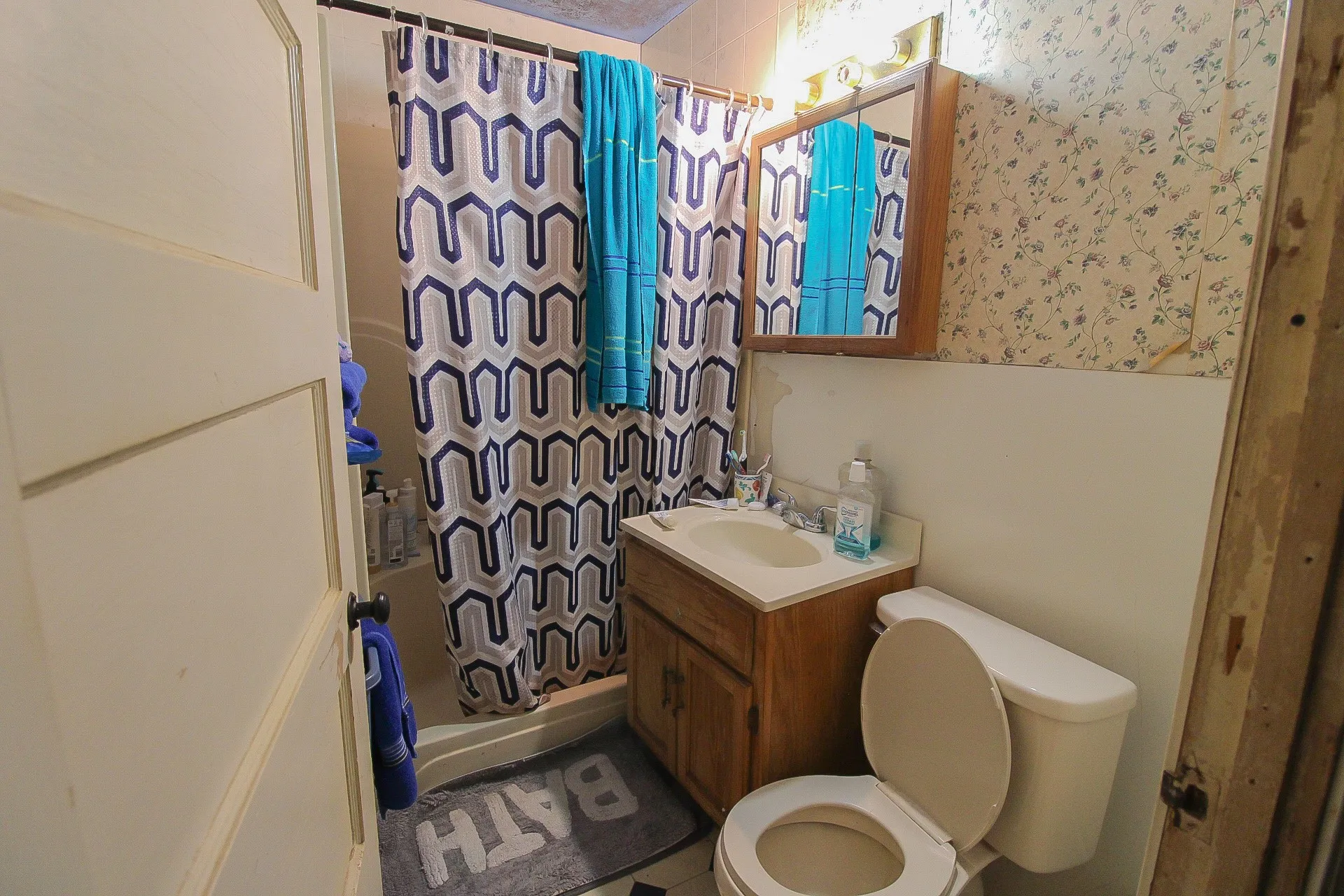 Single Family Residence For Sale in Bowie County , 204 Roosevelt, Hooks, Texas 75561, 3 Bedroom, 1 Bathroom, Garage spaces, 1,428 Sqft, built in 1970, mls#21361680, Real Estate Agent in Hooks, Homes For Sale in Bowie county, Homes For Sale in Hooks, Realtor in Hooks Texas, Real Estate Brokerage Independent Realty Texas, Luminita Cordes Realtor