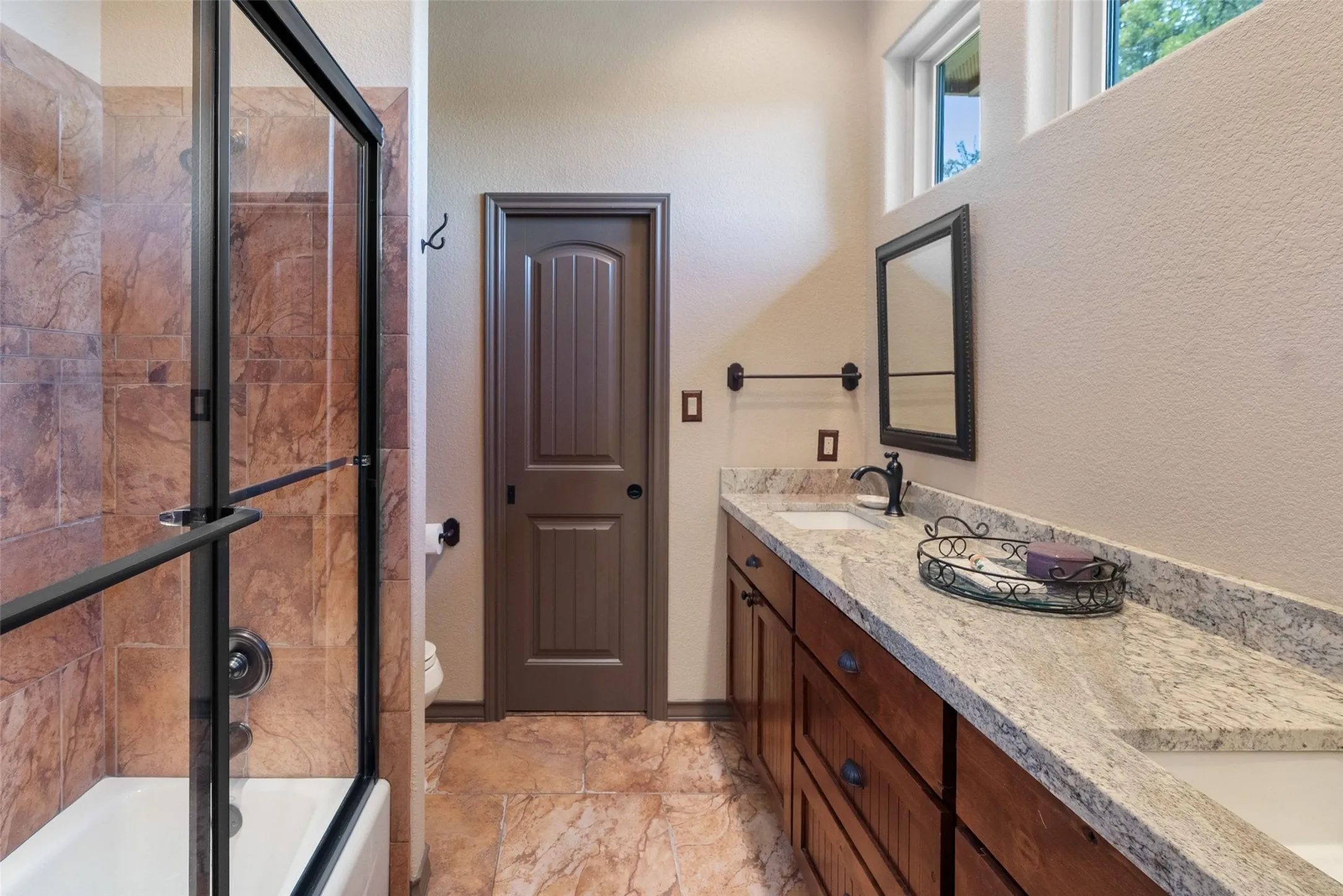 Farm For Sale in Mc Lennan County , 894 Blue Cut Road N, Mc Gregor, Texas 76657, 5 Bedroom, 5 Bathroom, 3 Garage spaces, 4,389 Sqft, built in 2005, Price $2,850,000, mls#21362712, Real Estate Agent in Mc Gregor, Homes For Sale in Mc Lennan county, Homes For Sale in Mc Gregor, Realtor in Mc Gregor Texas, Real Estate Brokerage Independent Realty Texas, Luminita Cordes Realtor