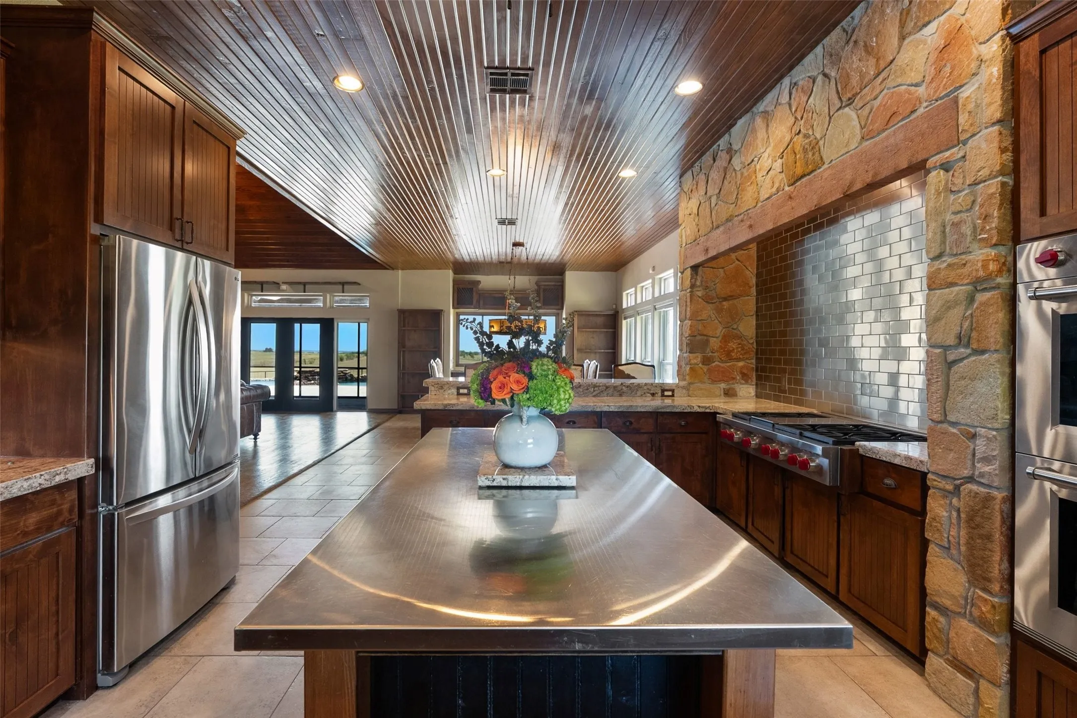 Farm For Sale in Mc Lennan County , 894 Blue Cut Road N, Mc Gregor, Texas 76657, 5 Bedroom, 5 Bathroom, 3 Garage spaces, 4,389 Sqft, built in 2005, Price $2,850,000, mls#21362712, Real Estate Agent in Mc Gregor, Homes For Sale in Mc Lennan county, Homes For Sale in Mc Gregor, Realtor in Mc Gregor Texas, Real Estate Brokerage Independent Realty Texas, Luminita Cordes Realtor