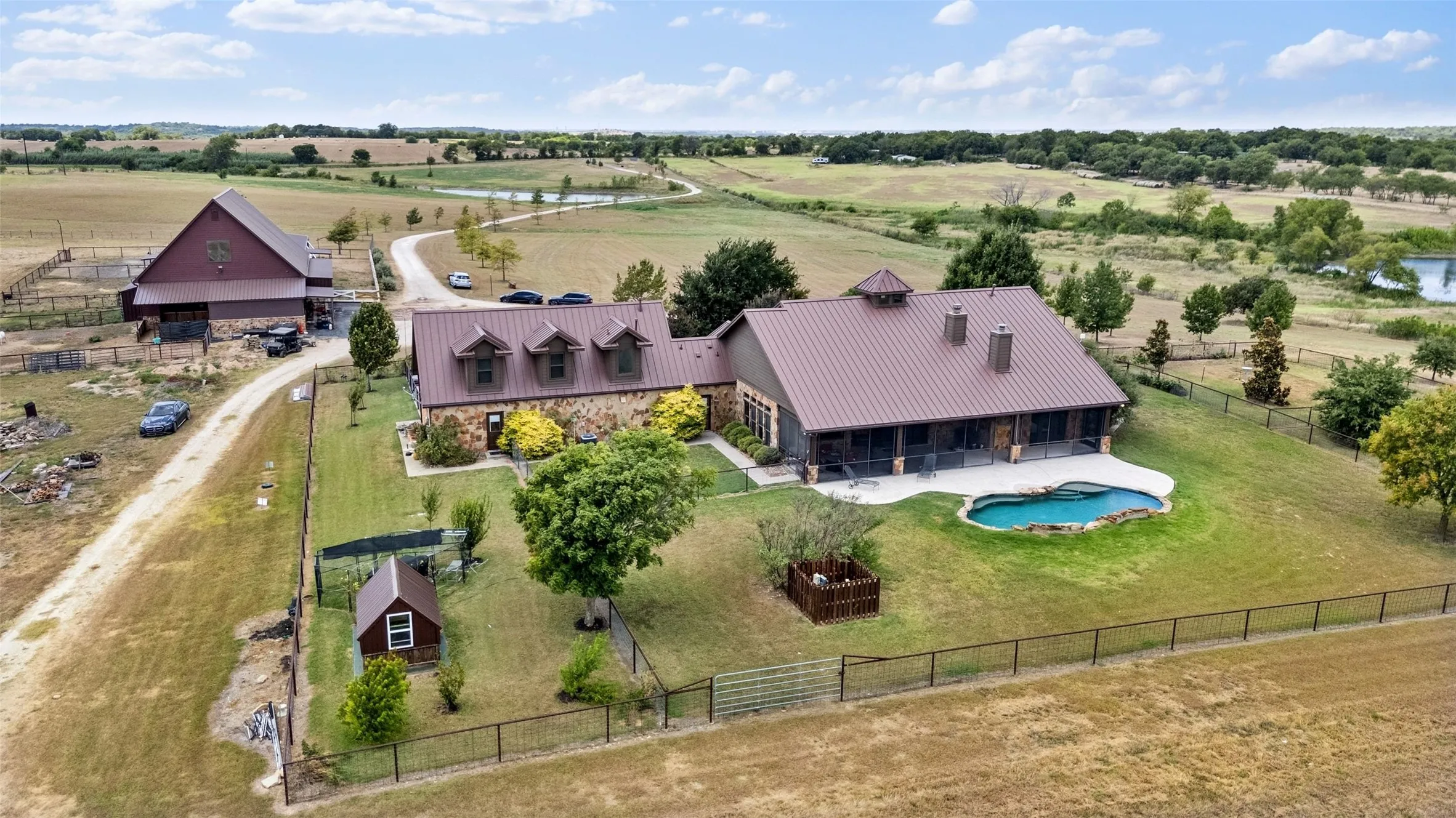 Farm For Sale in Mc Lennan County , 894 Blue Cut Road N, Mc Gregor, Texas 76657, 5 Bedroom, 5 Bathroom, 3 Garage spaces, 4,389 Sqft, built in 2005, Price $2,850,000, mls#21362712, Real Estate Agent in Mc Gregor, Homes For Sale in Mc Lennan county, Homes For Sale in Mc Gregor, Realtor in Mc Gregor Texas, Real Estate Brokerage Independent Realty Texas, Luminita Cordes Realtor