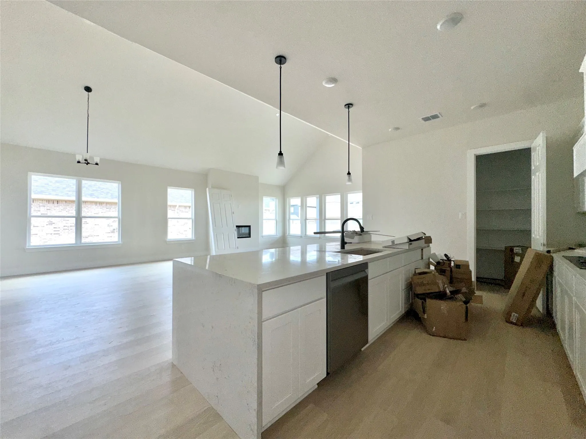 Single Family Residence For Sale in Mc Lennan County , 2112 Bankside Lane, Waco, Texas 76655, 4 Bedroom, 4 Bathroom, 3 Garage spaces, 3,084 Sqft, built in 2026, mls#21362257, Real Estate Agent in Waco, Homes For Sale in Mc Lennan county, Homes For Sale in Waco, Realtor in Waco Texas, Real Estate Brokerage Independent Realty Texas, Luminita Cordes Realtor