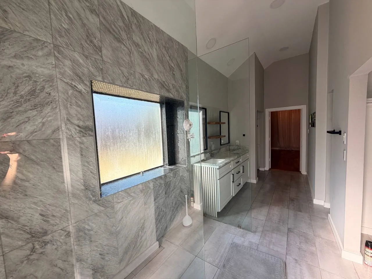 Single Family Residence For Rent in Collin County , 901 Ridgemont Drive, Allen, Texas 75002, 4 Bedroom, 3 Bathroom, 2 Garage spaces, 2,577 Sqft, built in 1989, mls#21362736, Real Estate Agent in Allen, Homes For Rent in Collin county, Homes For Rent in Allen, Realtor in Allen Texas, Real Estate Brokerage Independent Realty Texas, Luminita Cordes Realtor