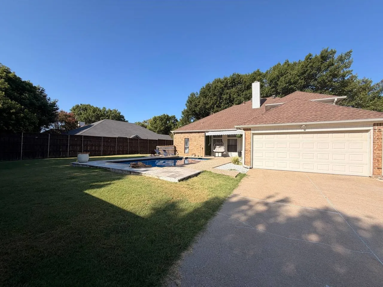 Single Family Residence For Rent in Collin County , 901 Ridgemont Drive, Allen, Texas 75002, 4 Bedroom, 3 Bathroom, 2 Garage spaces, 2,577 Sqft, built in 1989, mls#21362736, Real Estate Agent in Allen, Homes For Rent in Collin county, Homes For Rent in Allen, Realtor in Allen Texas, Real Estate Brokerage Independent Realty Texas, Luminita Cordes Realtor