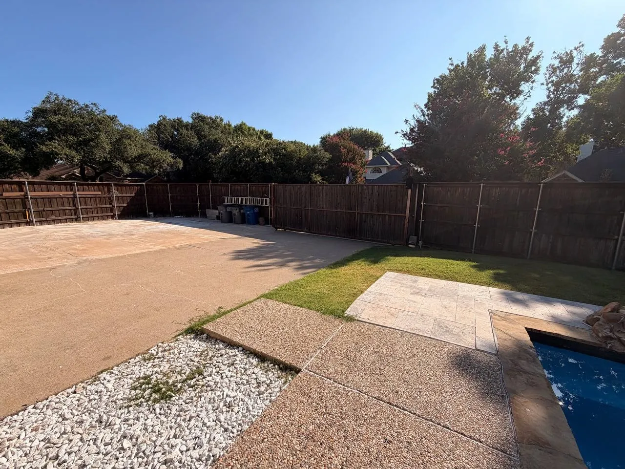 Single Family Residence For Rent in Collin County , 901 Ridgemont Drive, Allen, Texas 75002, 4 Bedroom, 3 Bathroom, 2 Garage spaces, 2,577 Sqft, built in 1989, mls#21362736, Real Estate Agent in Allen, Homes For Rent in Collin county, Homes For Rent in Allen, Realtor in Allen Texas, Real Estate Brokerage Independent Realty Texas, Luminita Cordes Realtor