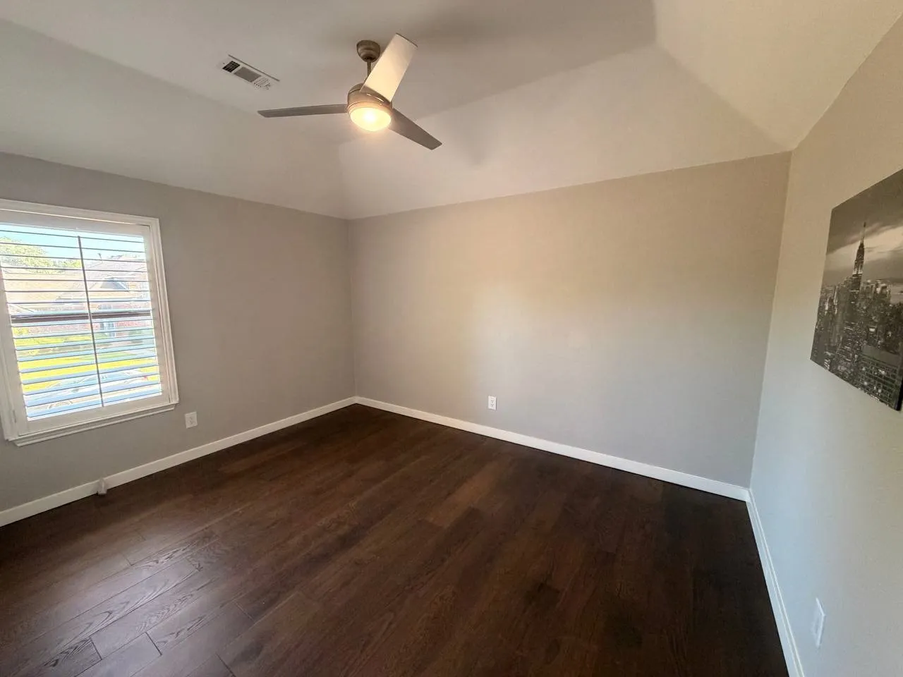 Single Family Residence For Rent in Collin County , 901 Ridgemont Drive, Allen, Texas 75002, 4 Bedroom, 3 Bathroom, 2 Garage spaces, 2,577 Sqft, built in 1989, mls#21362736, Real Estate Agent in Allen, Homes For Rent in Collin county, Homes For Rent in Allen, Realtor in Allen Texas, Real Estate Brokerage Independent Realty Texas, Luminita Cordes Realtor