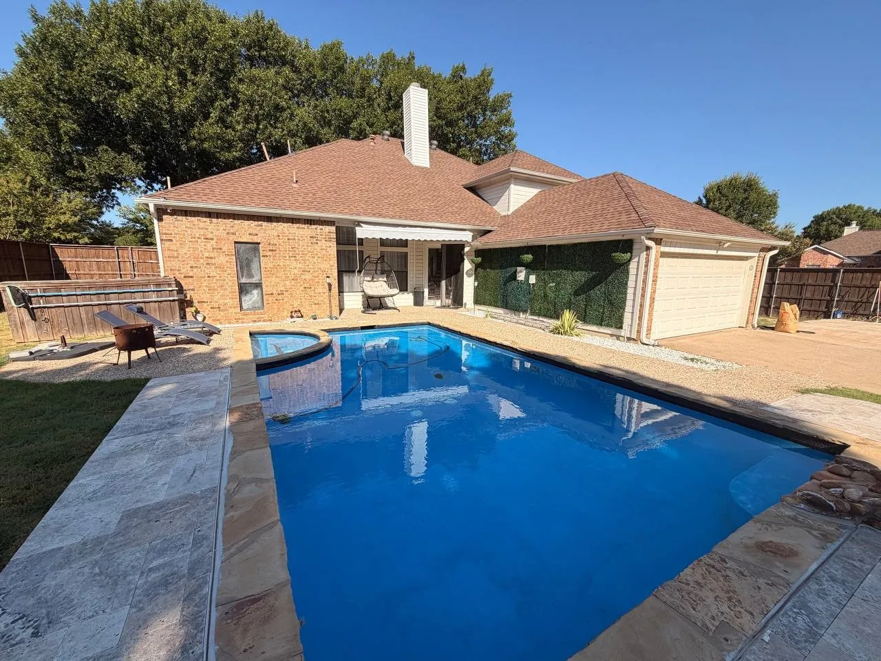 Single Family Residence For Rent in Collin County , 901 Ridgemont Drive, Allen, Texas 75002, 4 Bedroom, 3 Bathroom, 2 Garage spaces, 2,577 Sqft, built in 1989, mls#21362736, Real Estate Agent in Allen, Homes For Rent in Collin county, Homes For Rent in Allen, Realtor in Allen Texas, Real Estate Brokerage Independent Realty Texas, Luminita Cordes Realtor