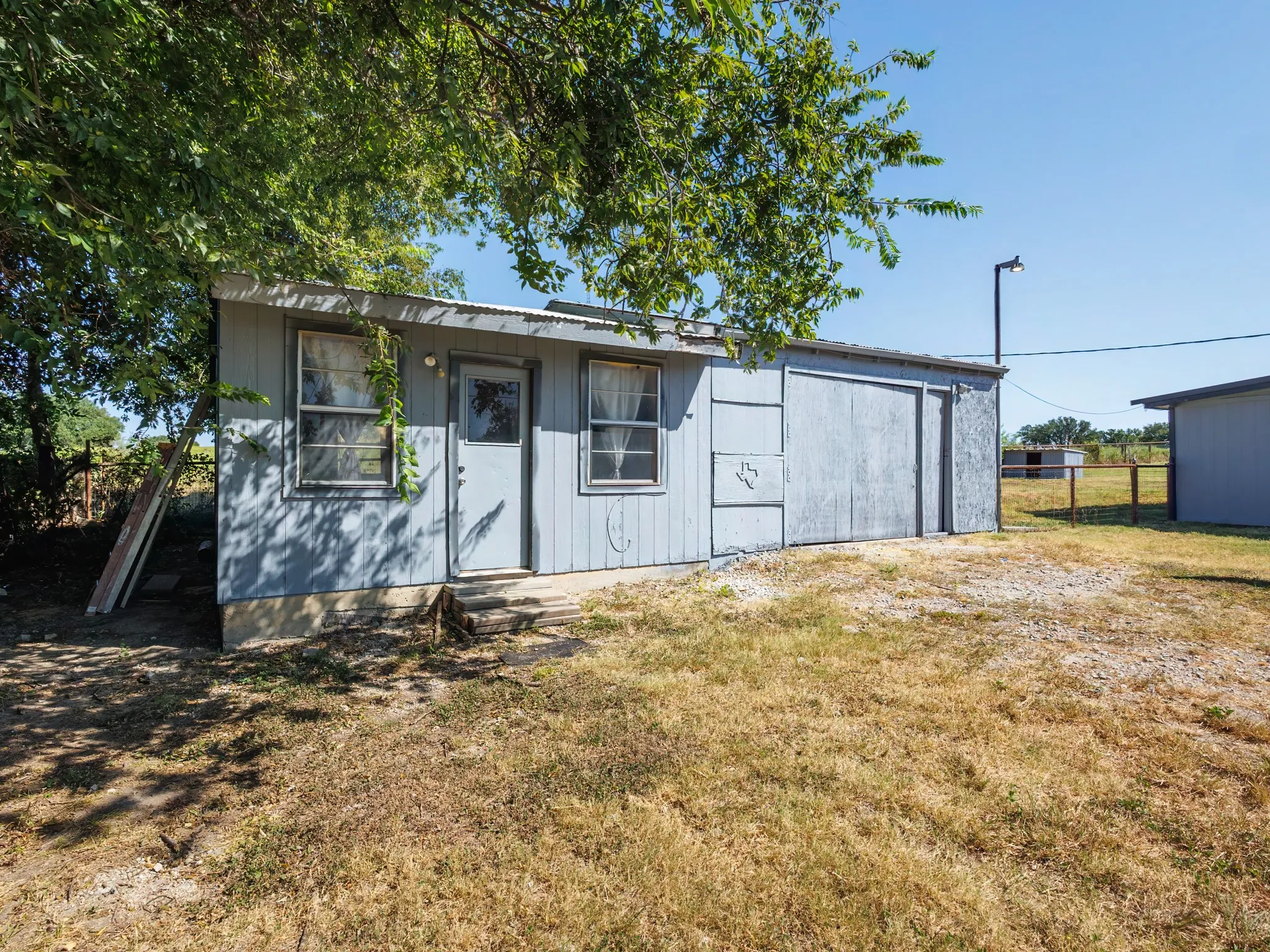 Single Family Residence For Sale in Brown County , 3821 Fm 590 S, Zephyr, Texas 76890, 2 Bedroom, 2 Bathroom, 1 Garage spaces, 1,473 Sqft, built in 0, mls#21362796, Real Estate Agent in Zephyr, Homes For Sale in Brown county, Homes For Sale in Zephyr, Realtor in Zephyr Texas, Real Estate Brokerage Independent Realty Texas, Luminita Cordes Realtor