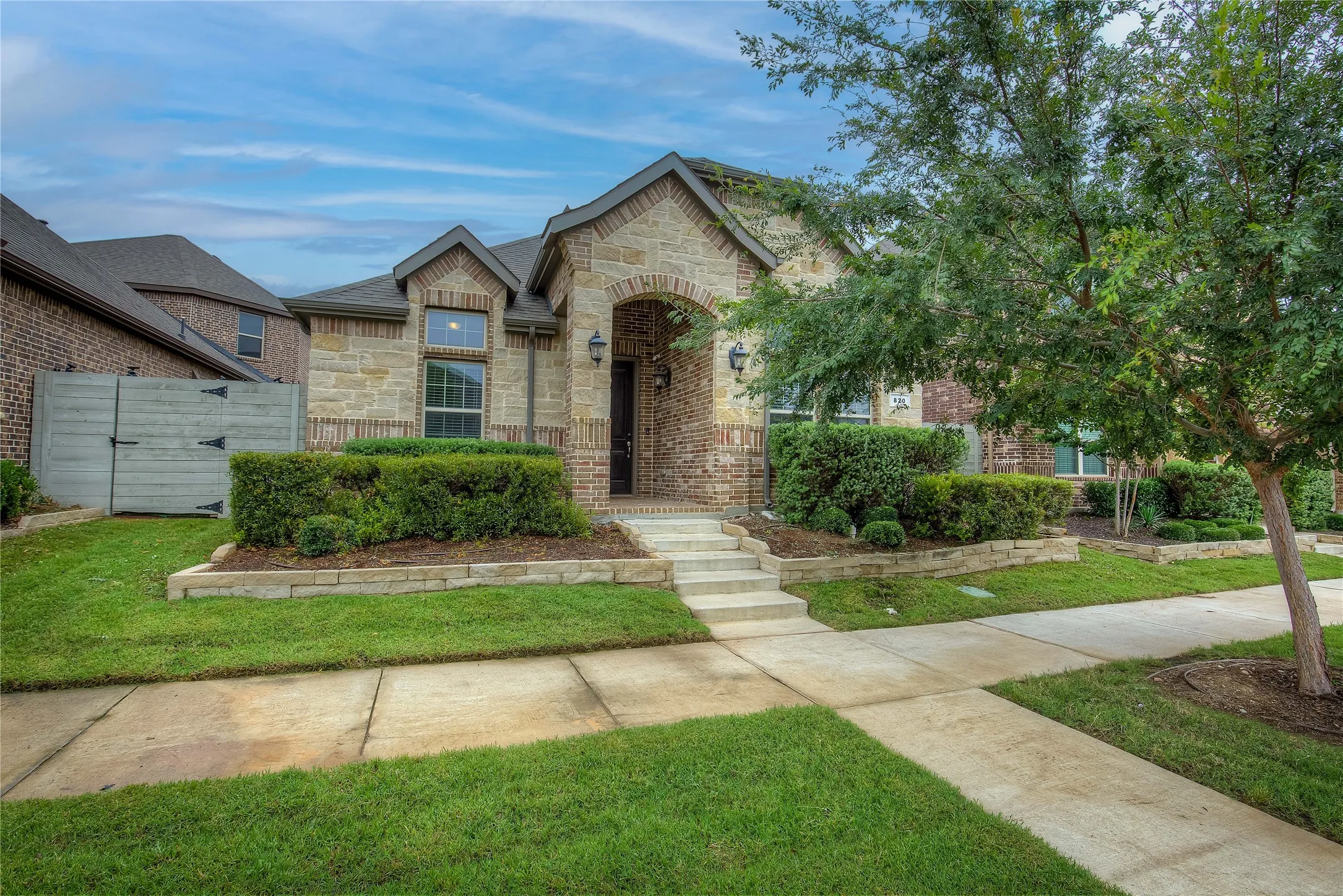 Single Family Residence For Rent in Denton County , 820 10th Street, Argyle, Texas 76226, 3 Bedroom, 3 Bathroom, 2 Garage spaces, 1,864 Sqft, built in 2018, mls#21363040, Real Estate Agent in Argyle, Homes For Rent in Denton county, Homes For Rent in Argyle, Realtor in Argyle Texas, Real Estate Brokerage Independent Realty Texas, Luminita Cordes Realtor