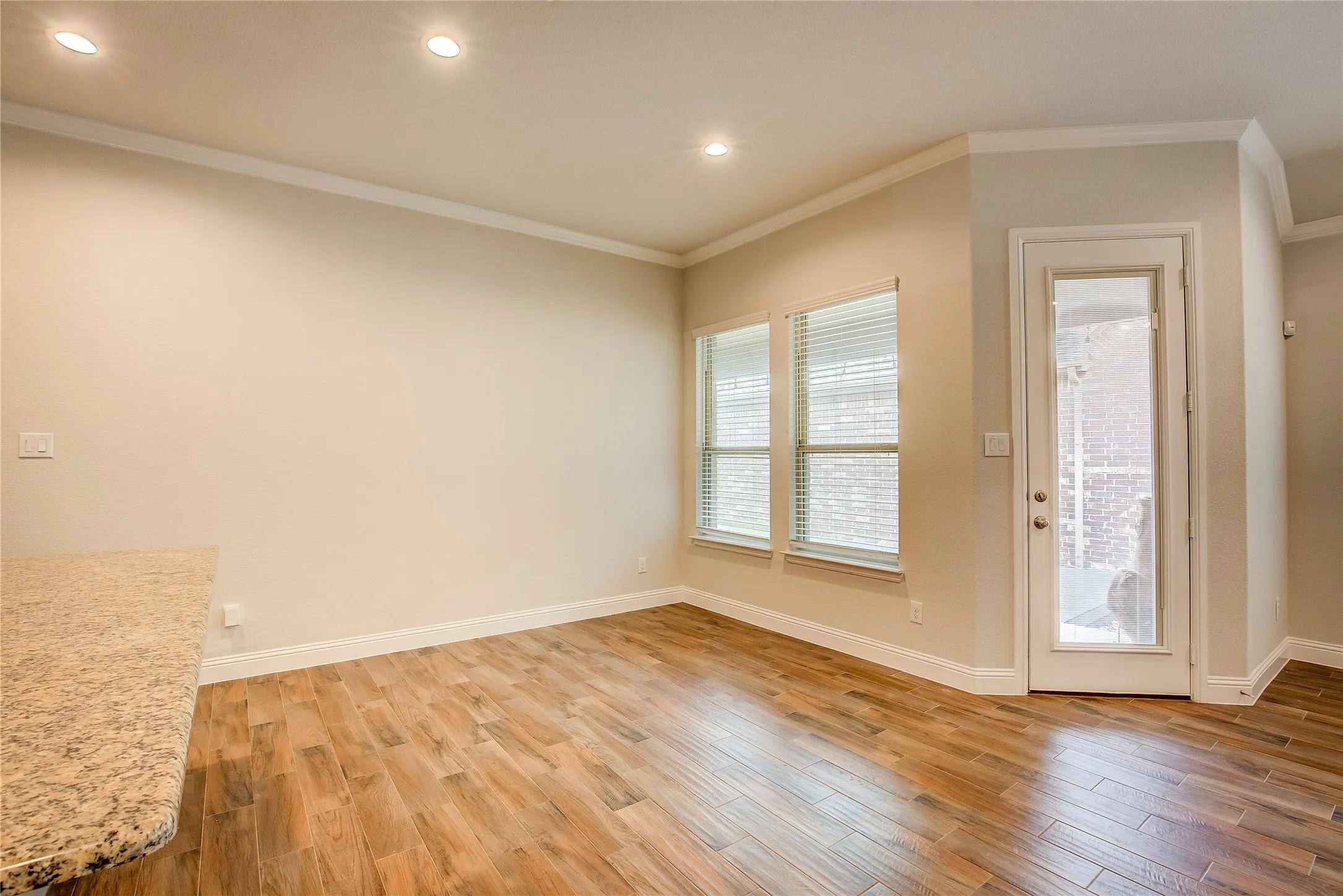 Single Family Residence For Rent in Denton County , 820 10th Street, Argyle, Texas 76226, 3 Bedroom, 3 Bathroom, 2 Garage spaces, 1,864 Sqft, built in 2018, mls#21363040, Real Estate Agent in Argyle, Homes For Rent in Denton county, Homes For Rent in Argyle, Realtor in Argyle Texas, Real Estate Brokerage Independent Realty Texas, Luminita Cordes Realtor