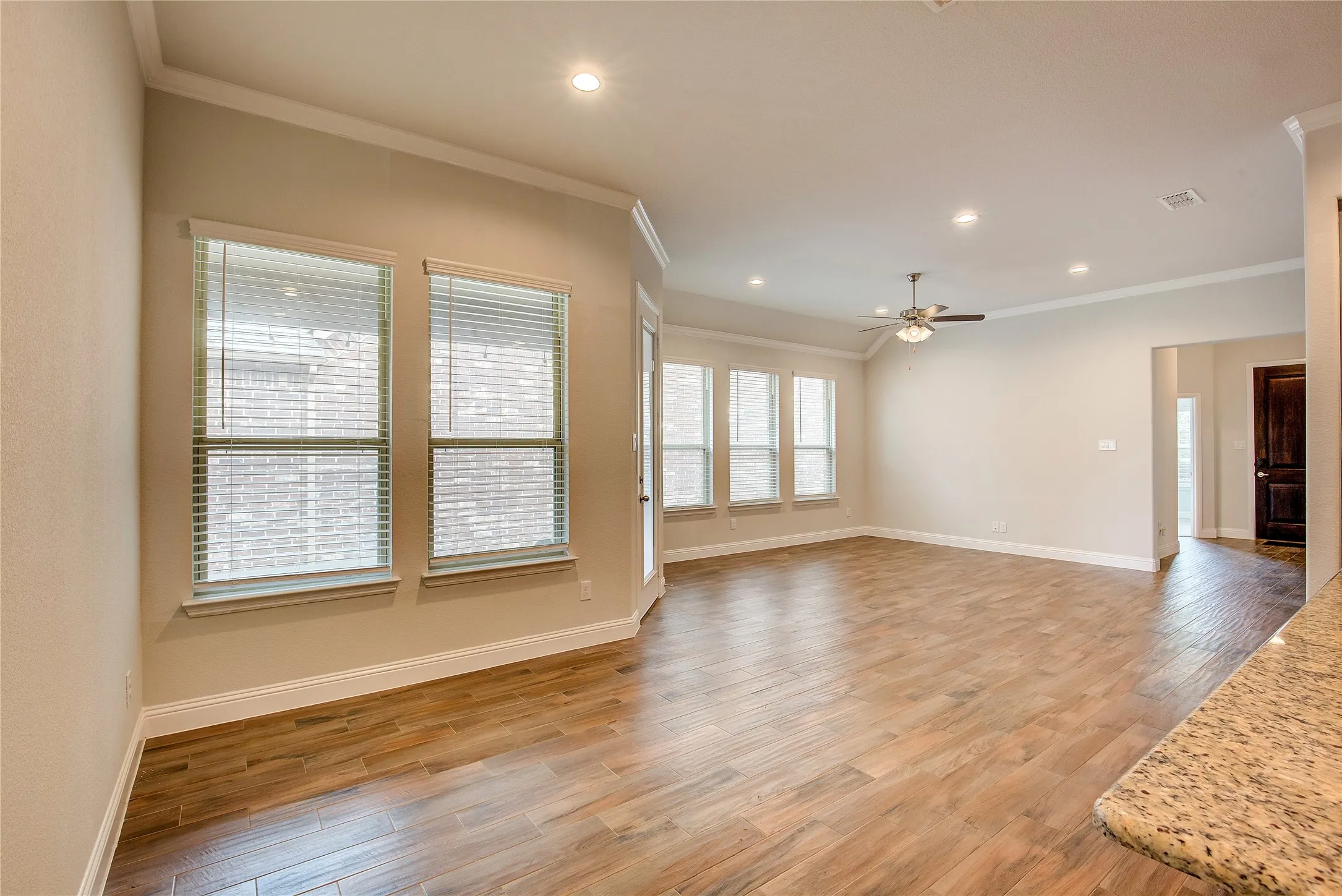 Single Family Residence For Rent in Denton County , 820 10th Street, Argyle, Texas 76226, 3 Bedroom, 3 Bathroom, 2 Garage spaces, 1,864 Sqft, built in 2018, mls#21363040, Real Estate Agent in Argyle, Homes For Rent in Denton county, Homes For Rent in Argyle, Realtor in Argyle Texas, Real Estate Brokerage Independent Realty Texas, Luminita Cordes Realtor