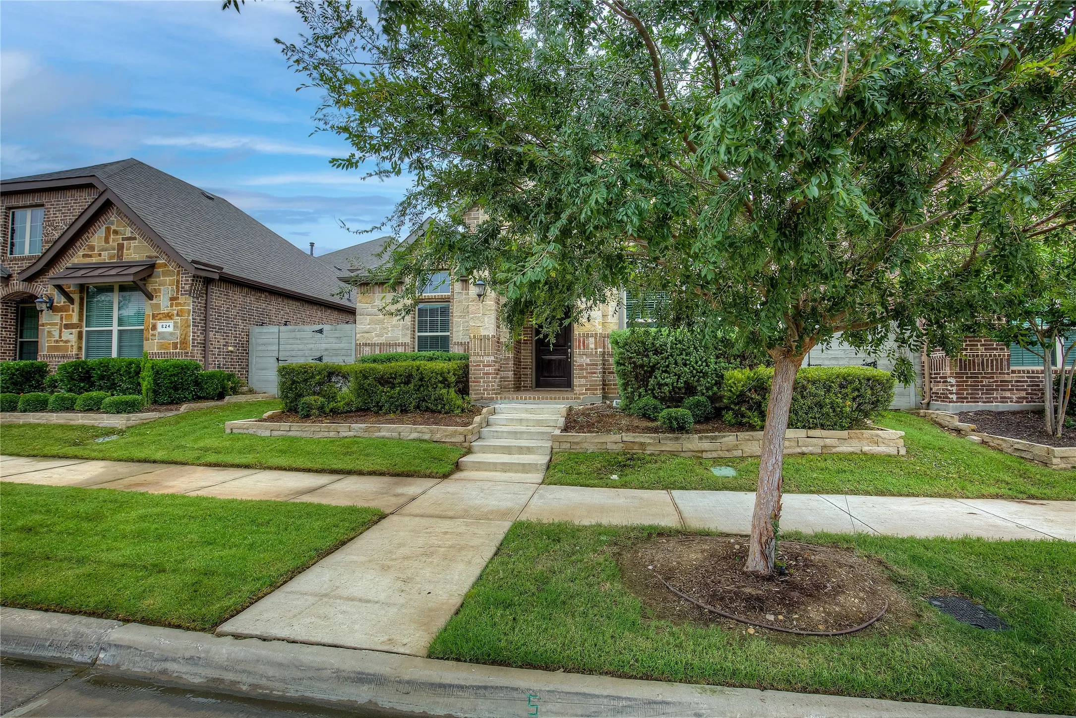 Single Family Residence For Rent in Denton County , 820 10th Street, Argyle, Texas 76226, 3 Bedroom, 3 Bathroom, 2 Garage spaces, 1,864 Sqft, built in 2018, mls#21363040, Real Estate Agent in Argyle, Homes For Rent in Denton county, Homes For Rent in Argyle, Realtor in Argyle Texas, Real Estate Brokerage Independent Realty Texas, Luminita Cordes Realtor