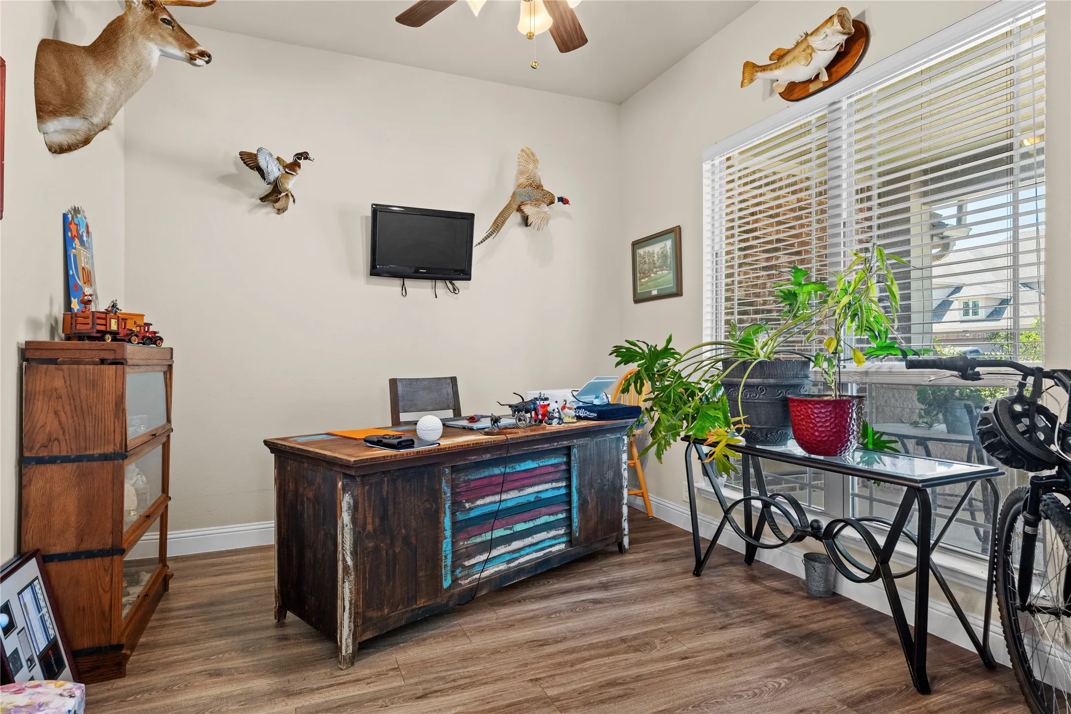 Single Family Residence For Sale in Johnson County , 116 Cimmaron Court, Alvarado, Texas 76009, 3 Bedroom, 2 Bathroom, 2 Garage spaces, 1,840 Sqft, built in 2017, mls#21361916, Real Estate Agent in Alvarado, Homes For Sale in Johnson county, Homes For Sale in Alvarado, Realtor in Alvarado Texas, Real Estate Brokerage Independent Realty Texas, Luminita Cordes Realtor