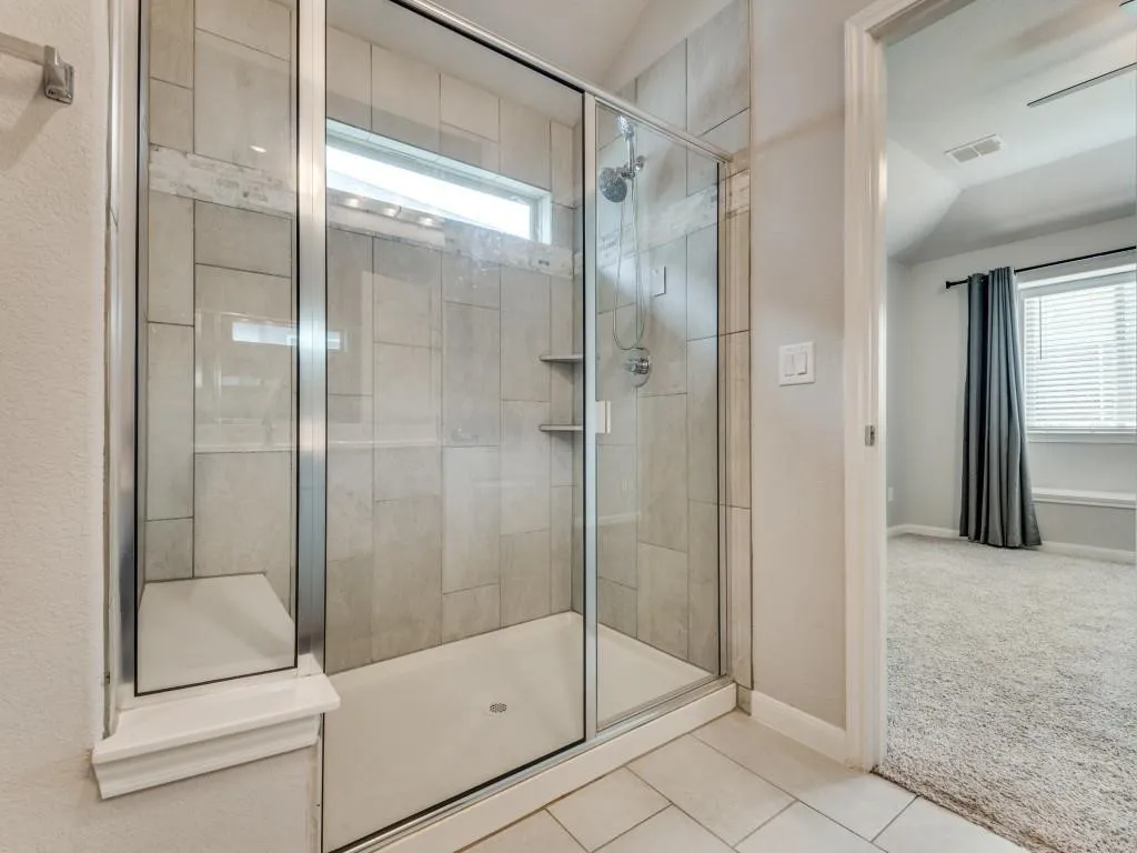 Single Family Residence For Rent in Denton County , 1236 Rosebush Road, Aubrey, Texas 76227, 3 Bedroom, 2 Bathroom, 2 Garage spaces, 1,674 Sqft, built in 2020, mls#21362676, Real Estate Agent in Aubrey, Homes For Rent in Denton county, Homes For Rent in Aubrey, Realtor in Aubrey Texas, Real Estate Brokerage Independent Realty Texas, Luminita Cordes Realtor