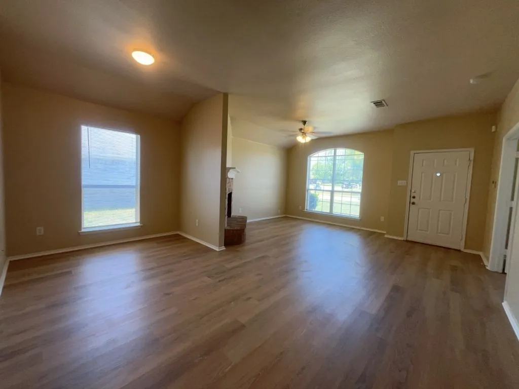 Single Family Residence For Rent in Dallas County , 1824 Mcneely Street, Lancaster, Texas 75134, 4 Bedroom, 4 Bathroom, 2 Garage spaces, 1,722 Sqft, built in 2001, mls#21363056, Real Estate Agent in Lancaster, Homes For Rent in Dallas county, Homes For Rent in Lancaster, Realtor in Lancaster Texas, Real Estate Brokerage Independent Realty Texas, Luminita Cordes Realtor