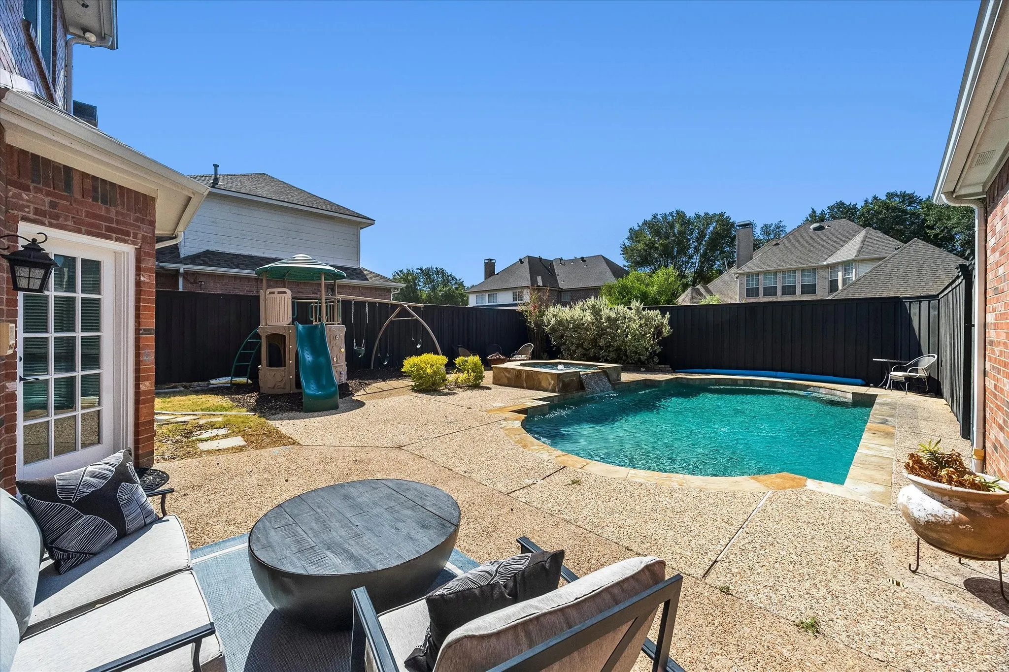 Single Family Residence For Sale in Collin County , 4624 Old Pond Drive, Plano, Texas 75024, 5 Bedroom, 4 Bathroom, 3 Garage spaces, 4,112 Sqft, built in 1992, mls#21358978, Real Estate Agent in Plano, Homes For Sale in Collin county, Homes For Sale in Plano, Realtor in Plano Texas, Real Estate Brokerage Independent Realty Texas, Luminita Cordes Realtor