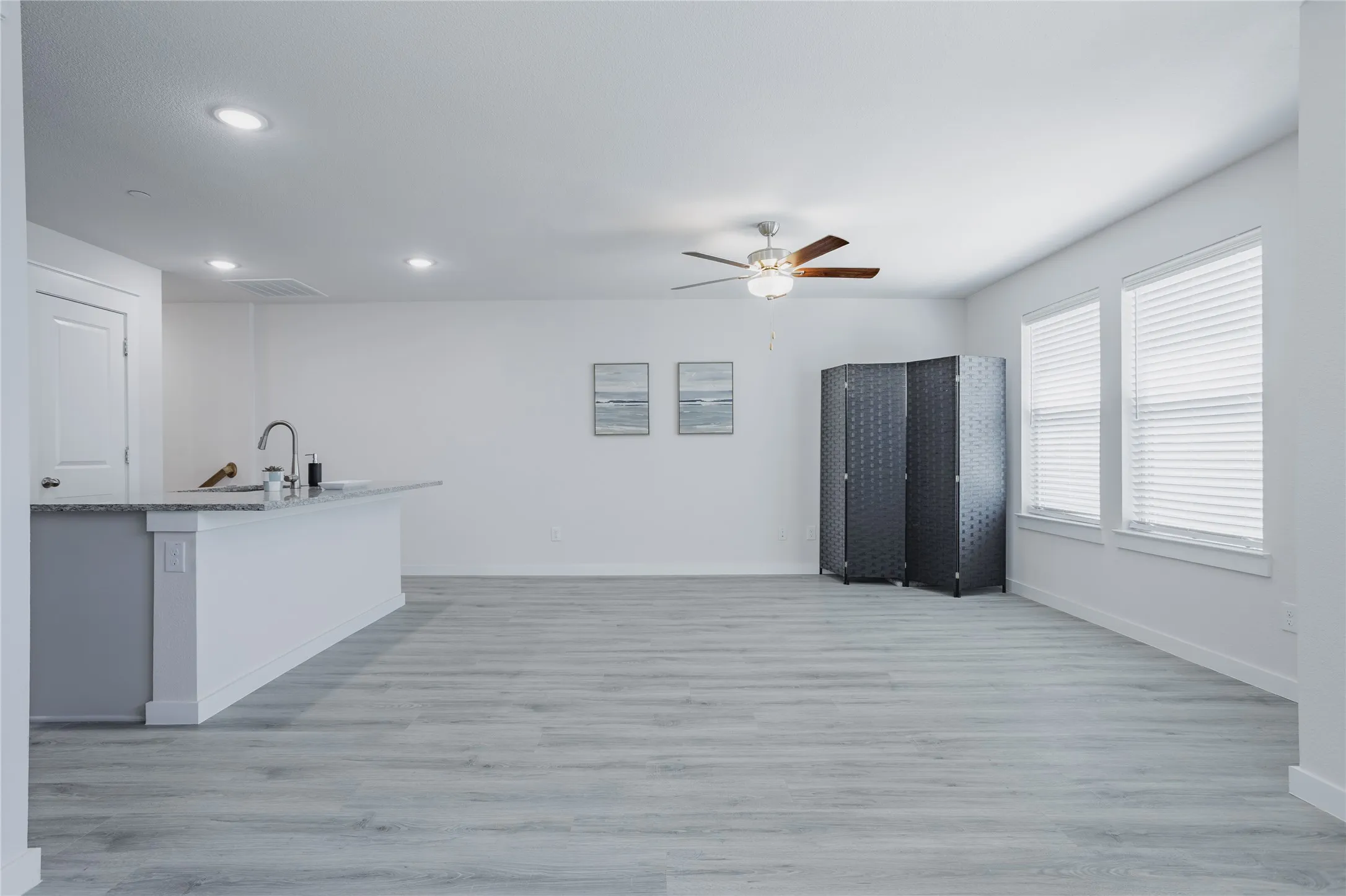 Townhouse For Sale in Dallas County , 3039 Tenor Way, Sachse, Texas 75048, 2 Bedroom, 2 Bathroom, 2 Garage spaces, 1,530 Sqft, built in 2023, mls#21362905, Real Estate Agent in Sachse, Homes For Sale in Dallas county, Homes For Sale in Sachse, Realtor in Sachse Texas, Real Estate Brokerage Independent Realty Texas, Luminita Cordes Realtor
